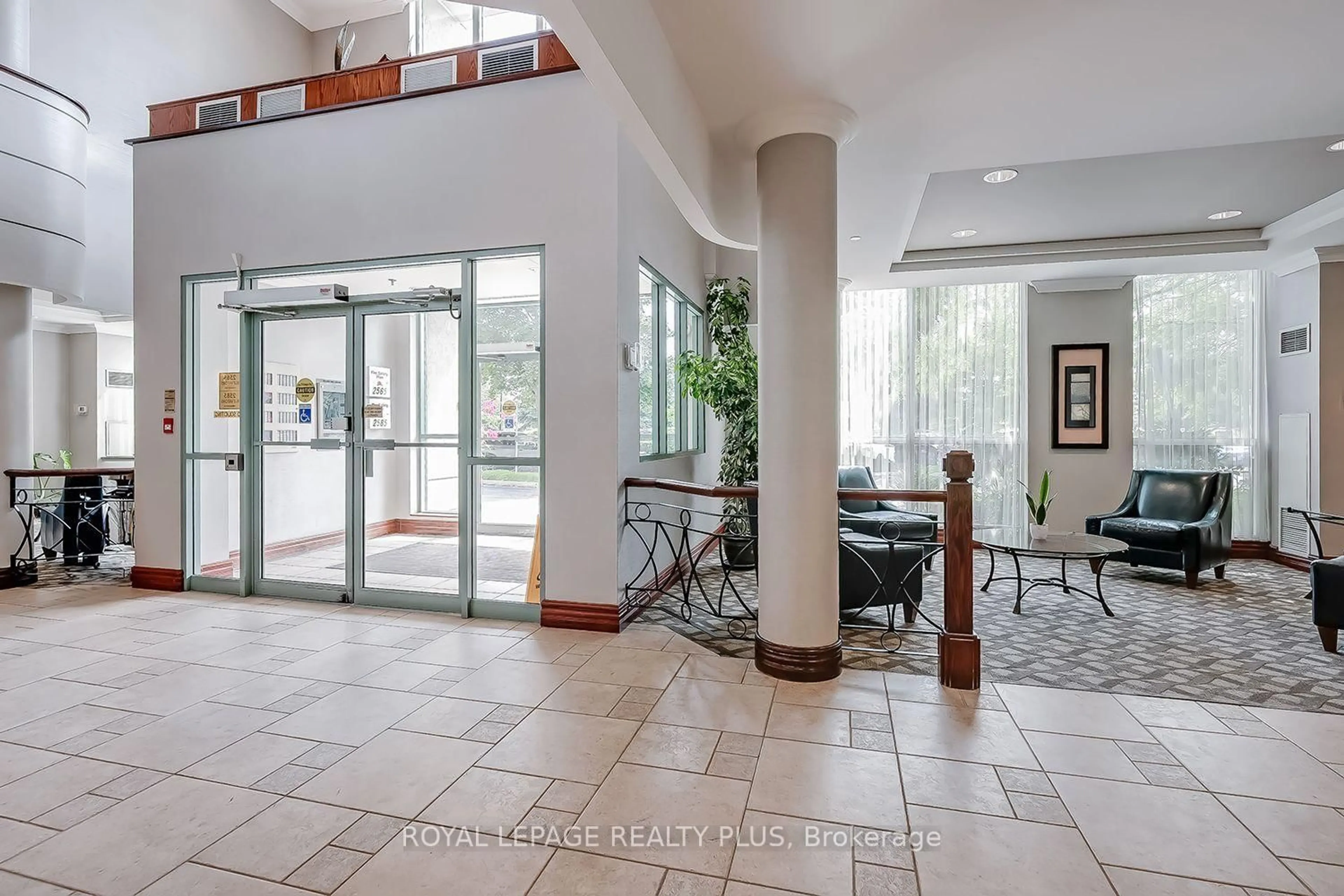 Unknown for 2585 Erin Centre Blvd #1101, Mississauga Ontario L5M 6Z7