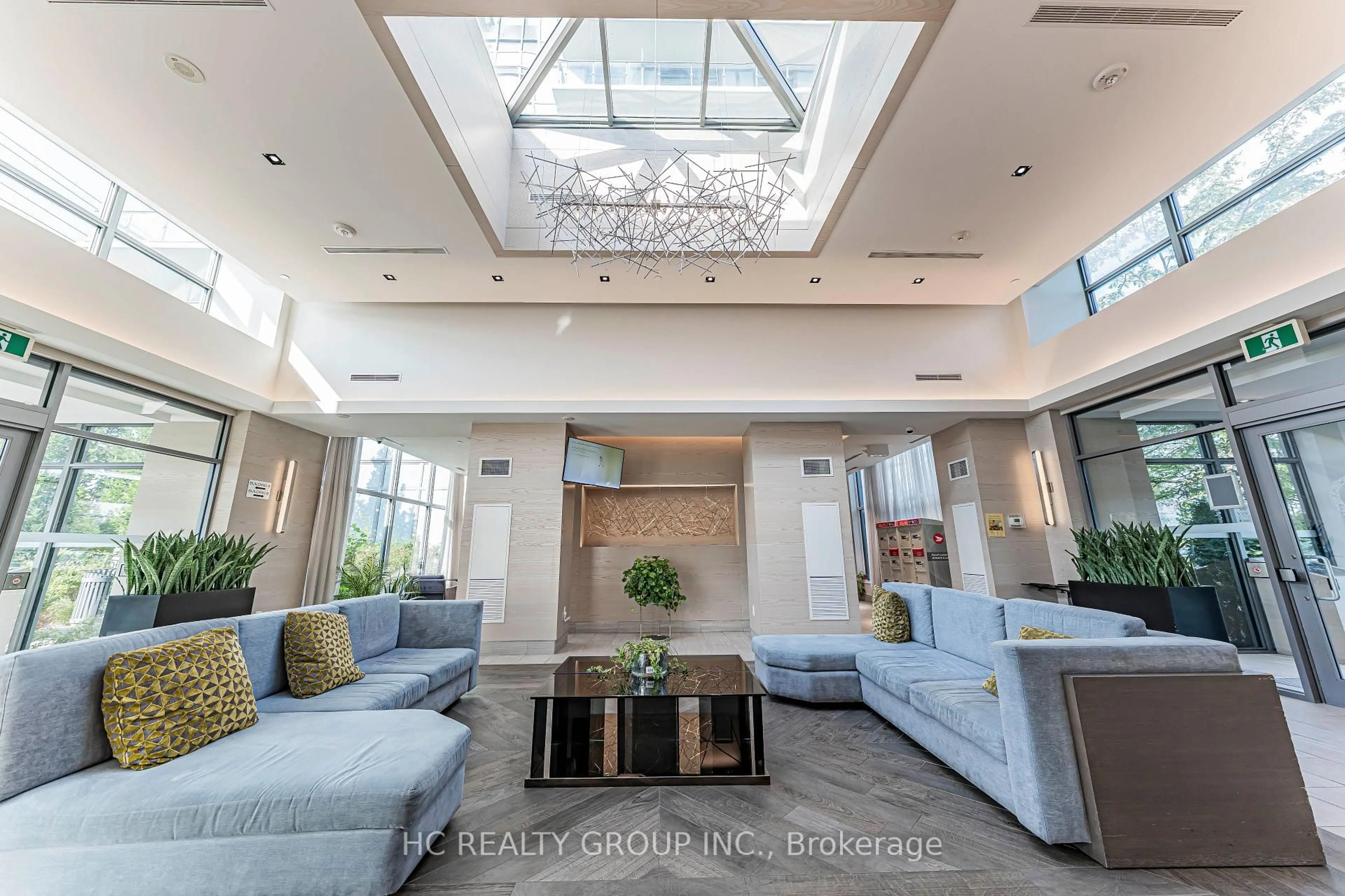 Unknown for 4633 Glen Erin Dr #1008, Mississauga Ontario L5N 3L3