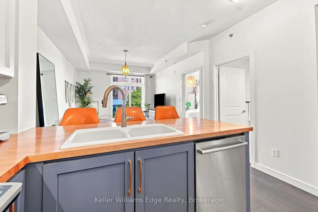5317 Upper Middle Rd #220, Burlington 4