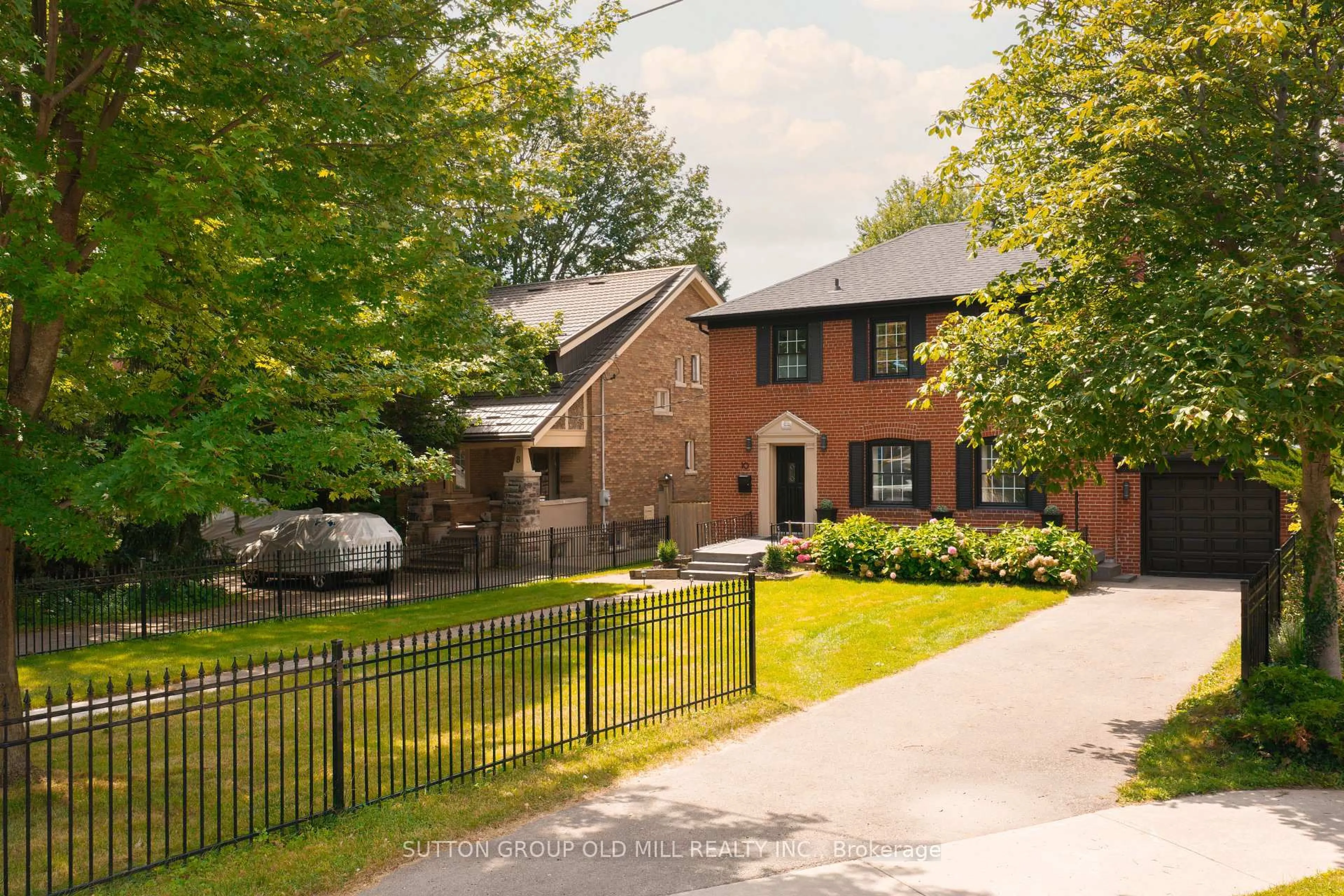 Home with brick exterior material, street for 10 Queens Ave, Toronto Ontario M8V 2N1