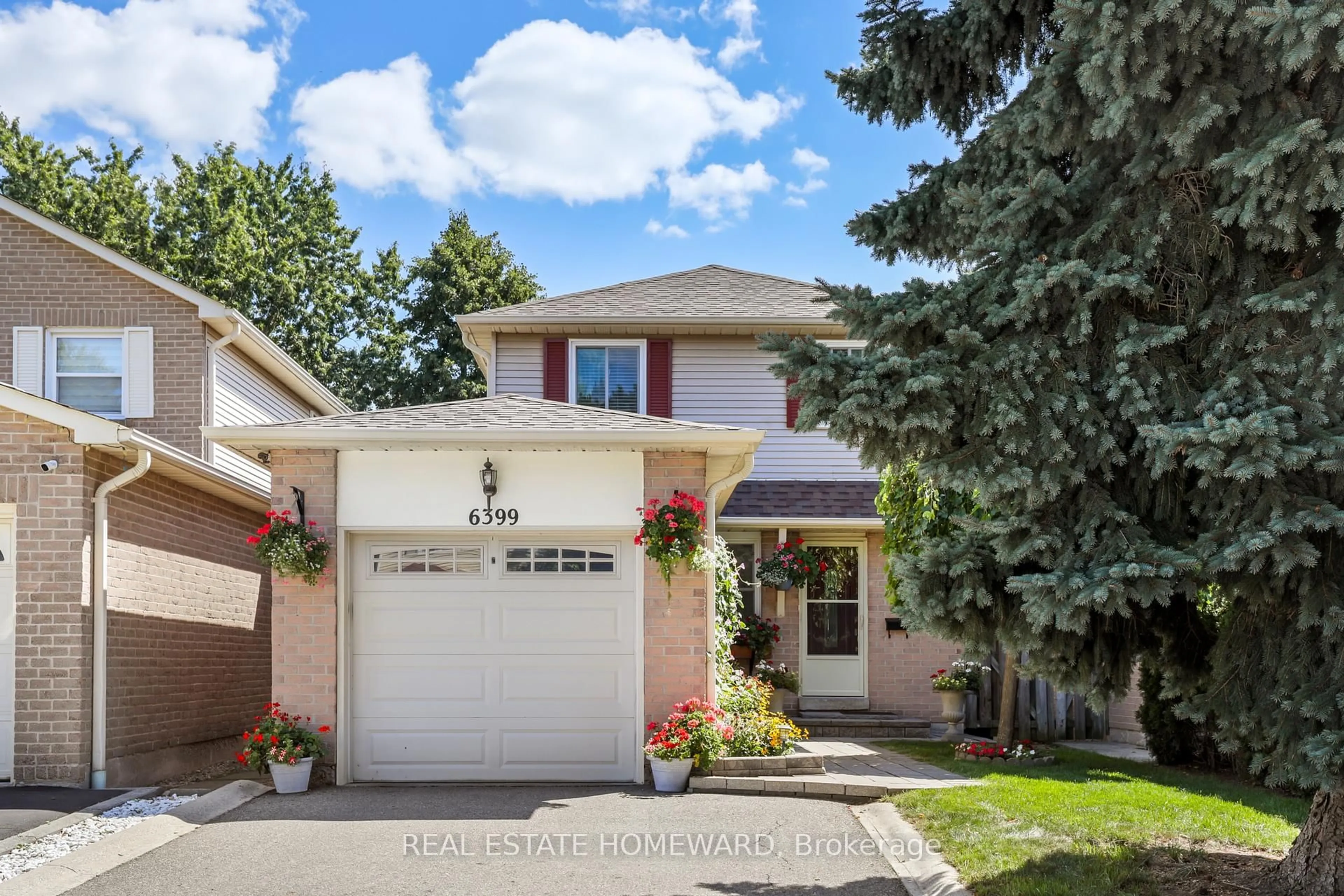 Home with brick exterior material, street for 6399 Colebrook Cres, Mississauga Ontario L5N 3E3