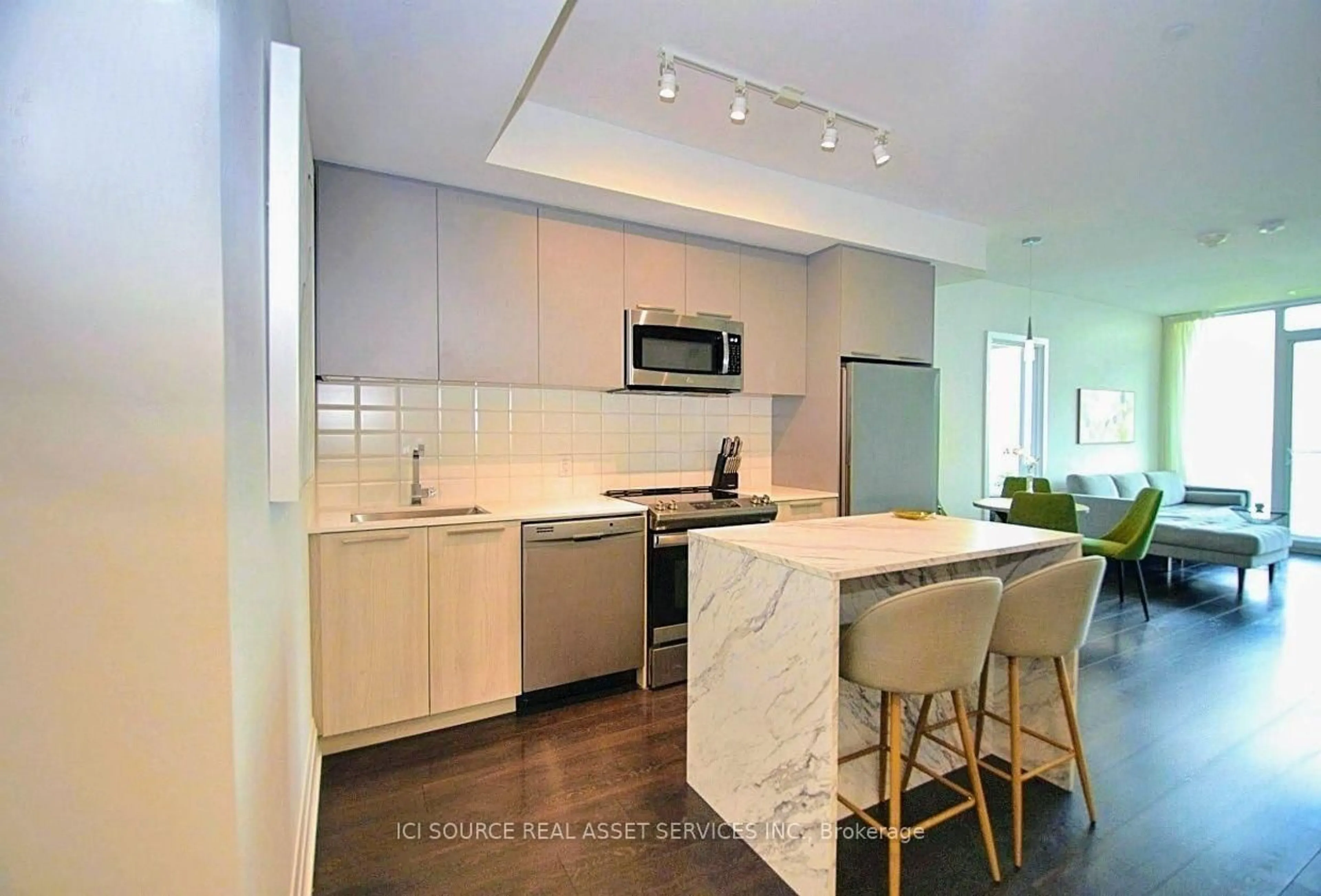 Contemporary kitchen, unknown for 20 Brin Dr #1904, Toronto Ontario M8X 0B2