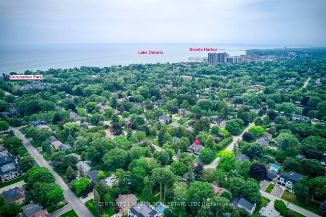168 Walby Dr, Oakville 5