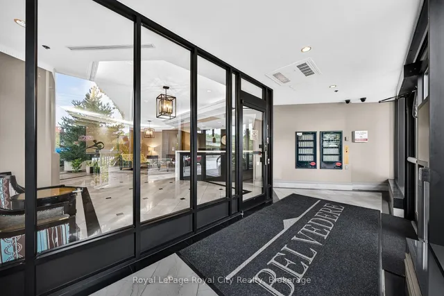 1 Belvedere Crt #403, Brampton 3