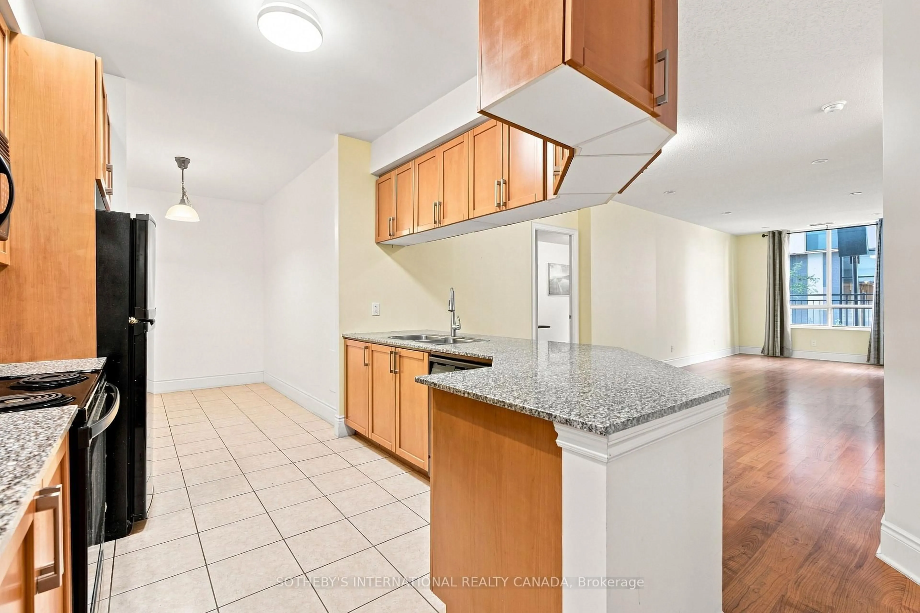 Standard kitchen, ceramic/tile floor for 5233 Dundas St #115, Toronto Ontario M9B 6M1