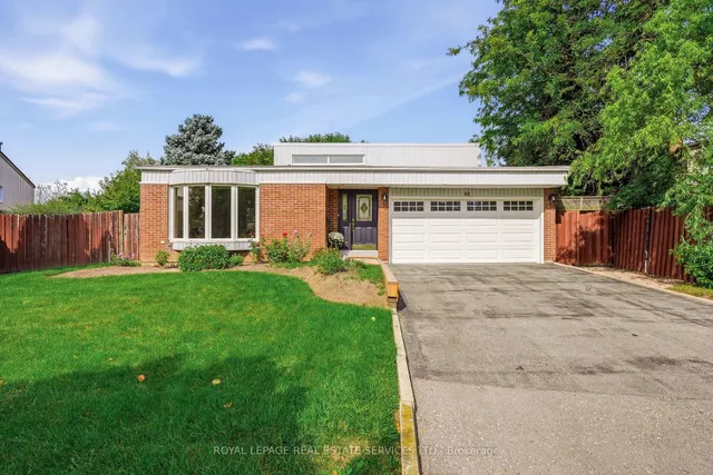 60 Bowshelm Crt, Mississauga 2