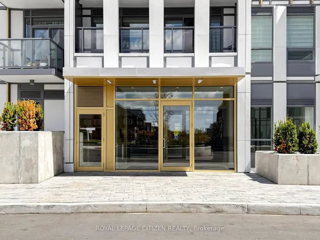 1005 Dundas St #814, Oakville 2