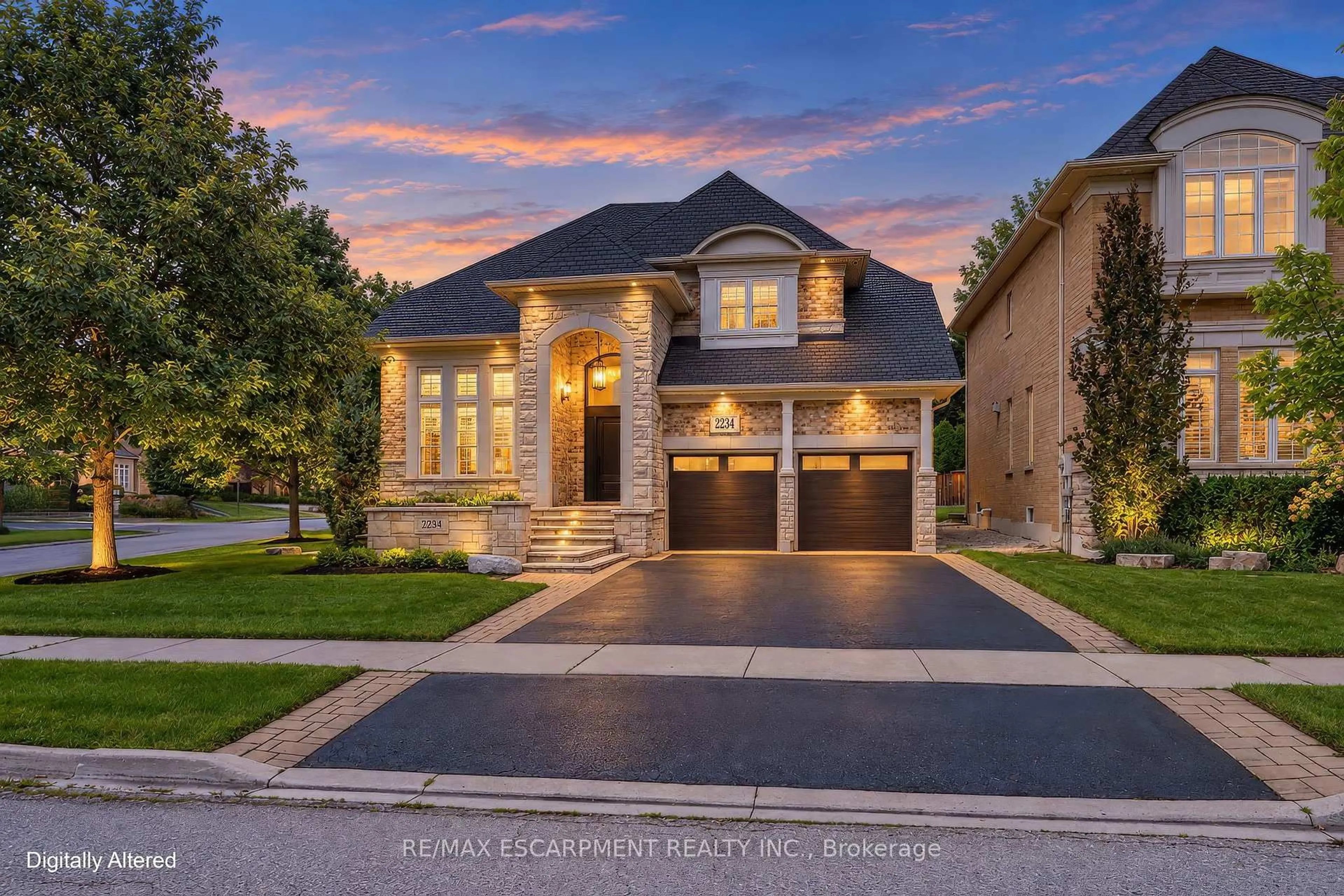 Home with brick exterior material, street for 2234 Lyndhurst Dr, Oakville Ontario L6H 7V4