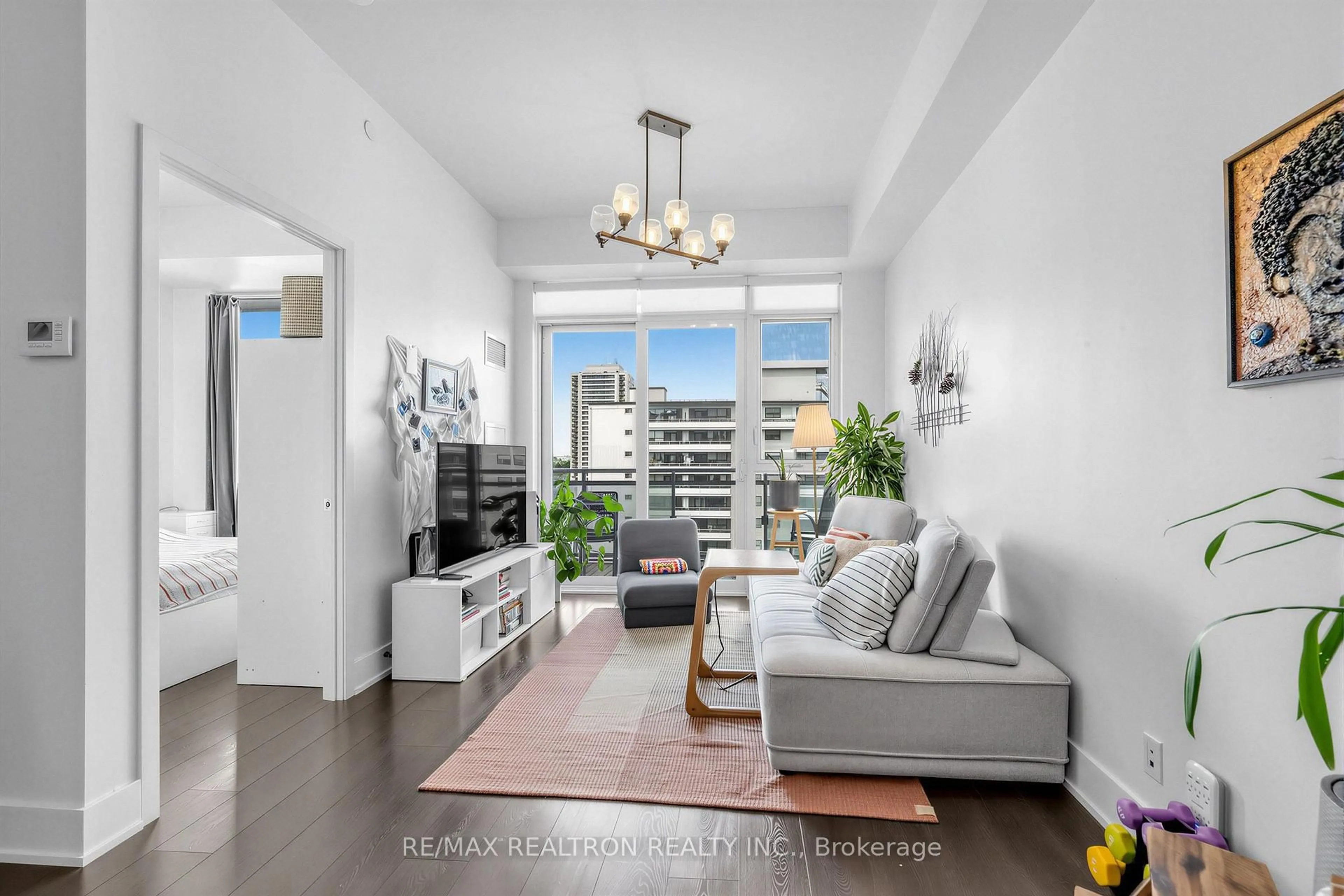 Living room with furniture, unknown for 1830 Bloor St #LPH8, Toronto Ontario M6P 0A2