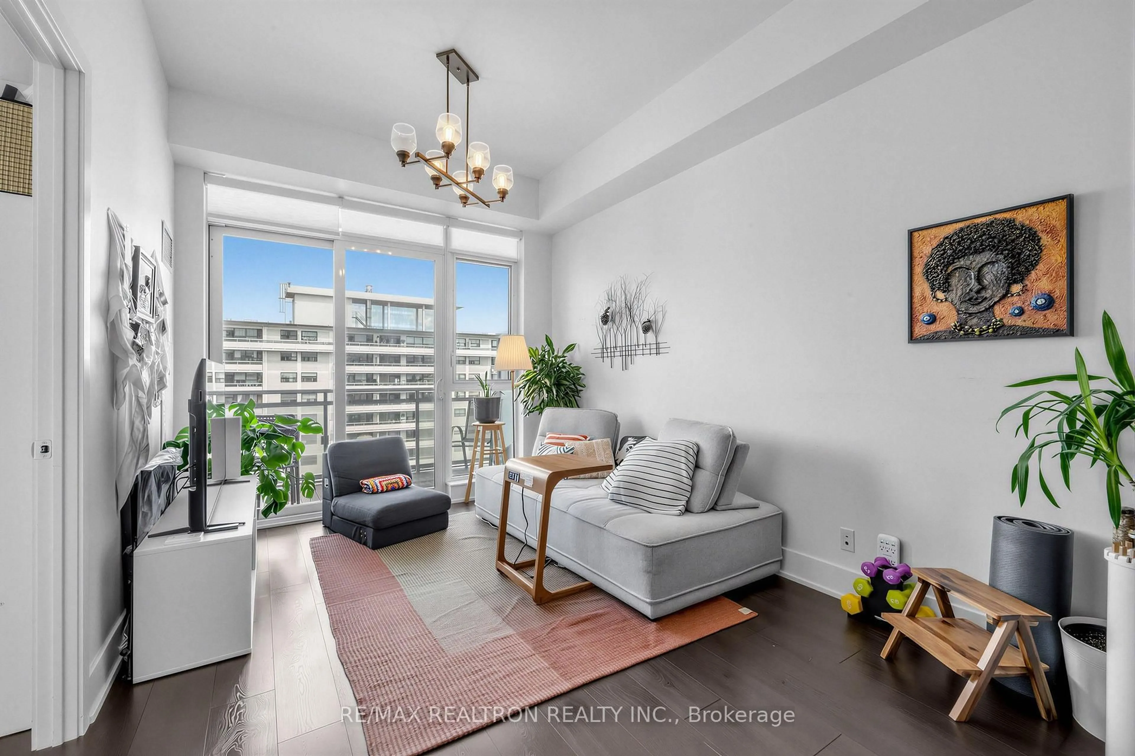 Living room with furniture, unknown for 1830 Bloor St #LPH8, Toronto Ontario M6P 0A2