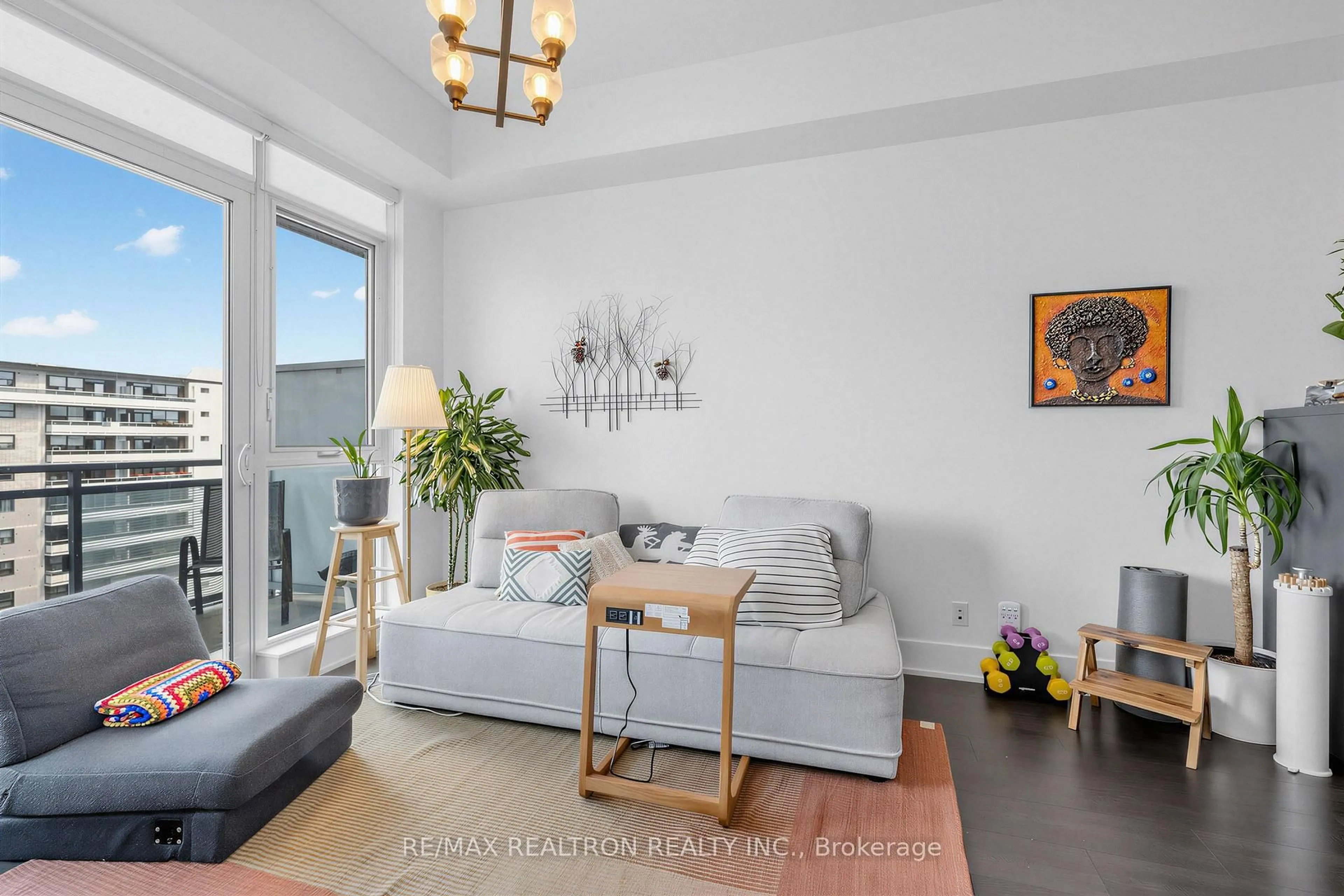 Living room with furniture, unknown for 1830 Bloor St #LPH8, Toronto Ontario M6P 0A2