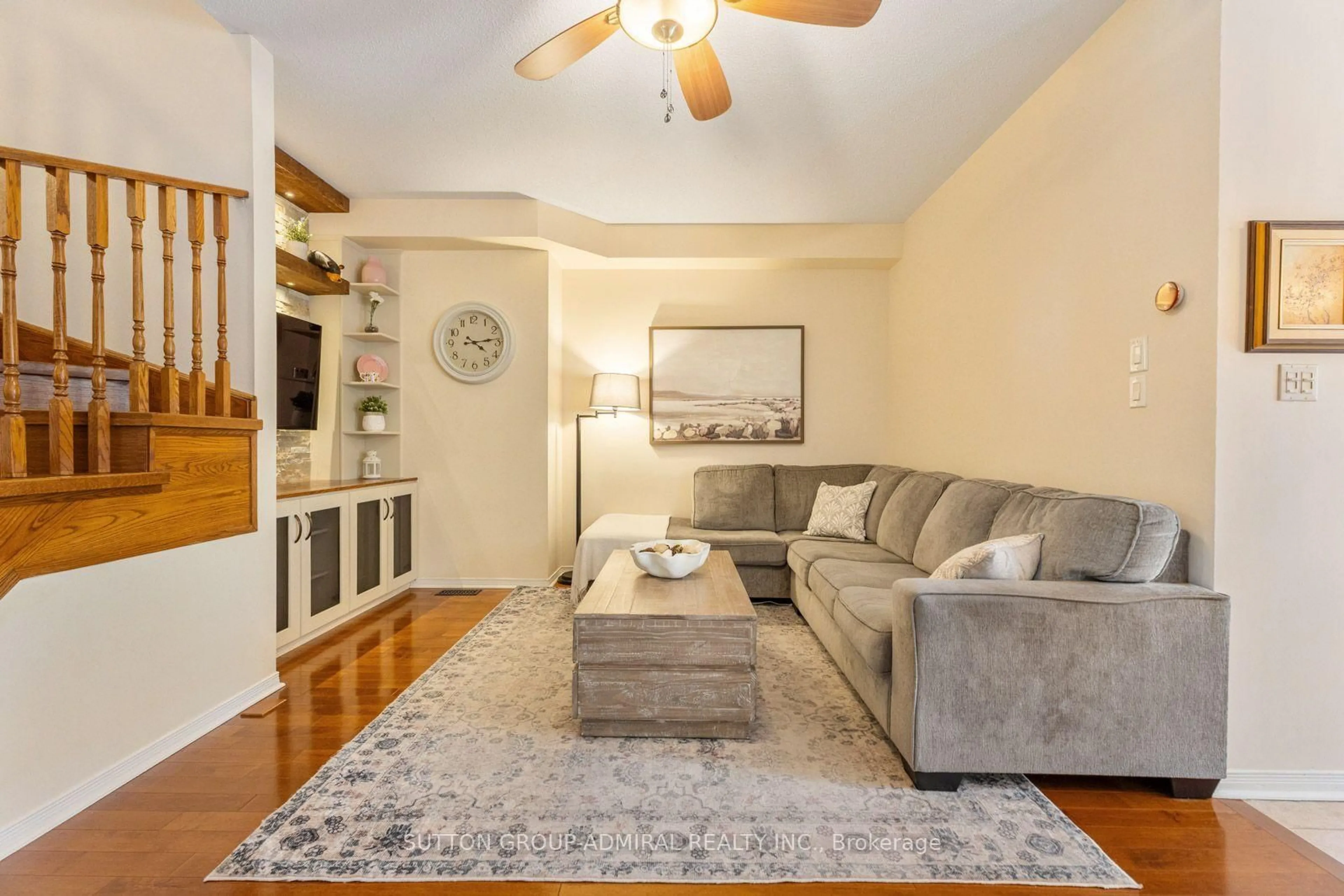 Living room with furniture, unknown for 96 Niagara Tr, Halton Hills Ontario L7G 0A8