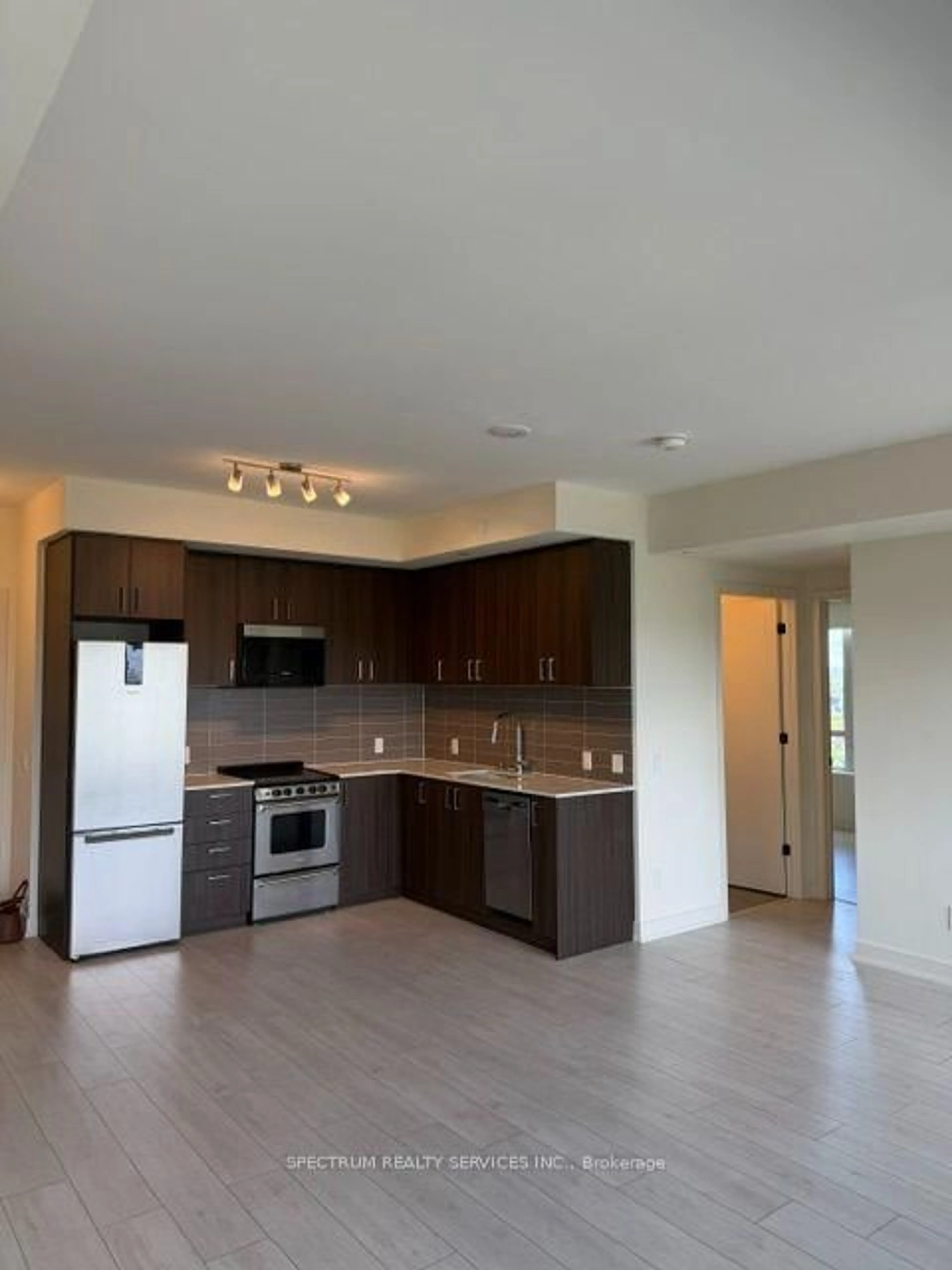 Open concept kitchen, unknown for 8010 Derry Rd #1208, Milton Ontario L9T 9N3