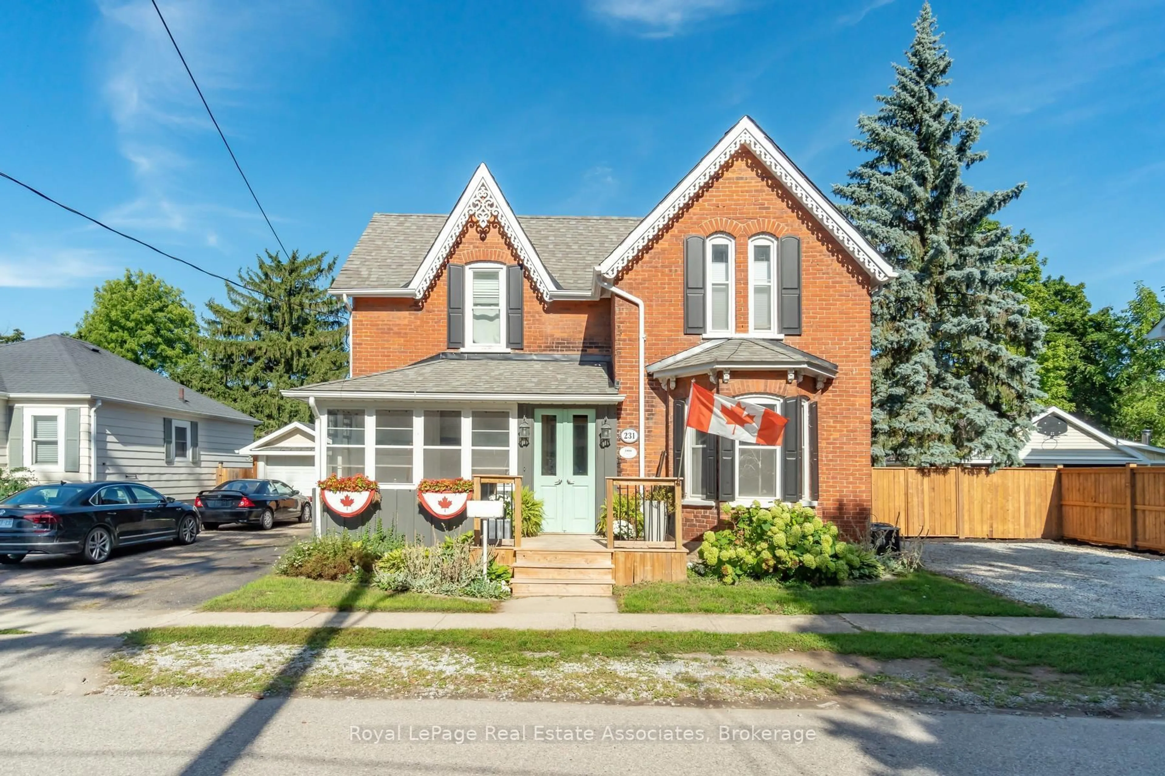 Home with brick exterior material, street for 231 Arthur St, Halton Hills Ontario L7J 1L9