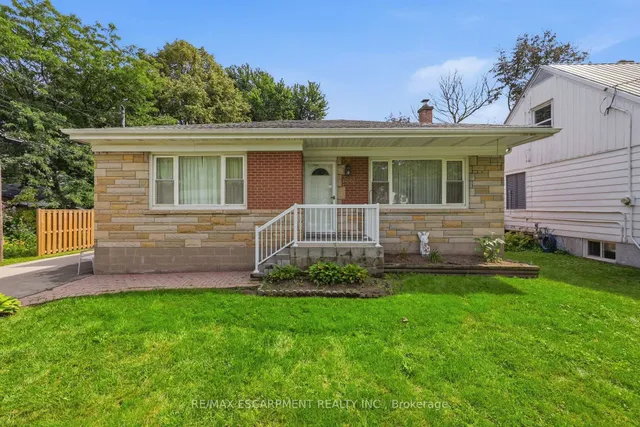 522 Enfield Rd, Burlington 3