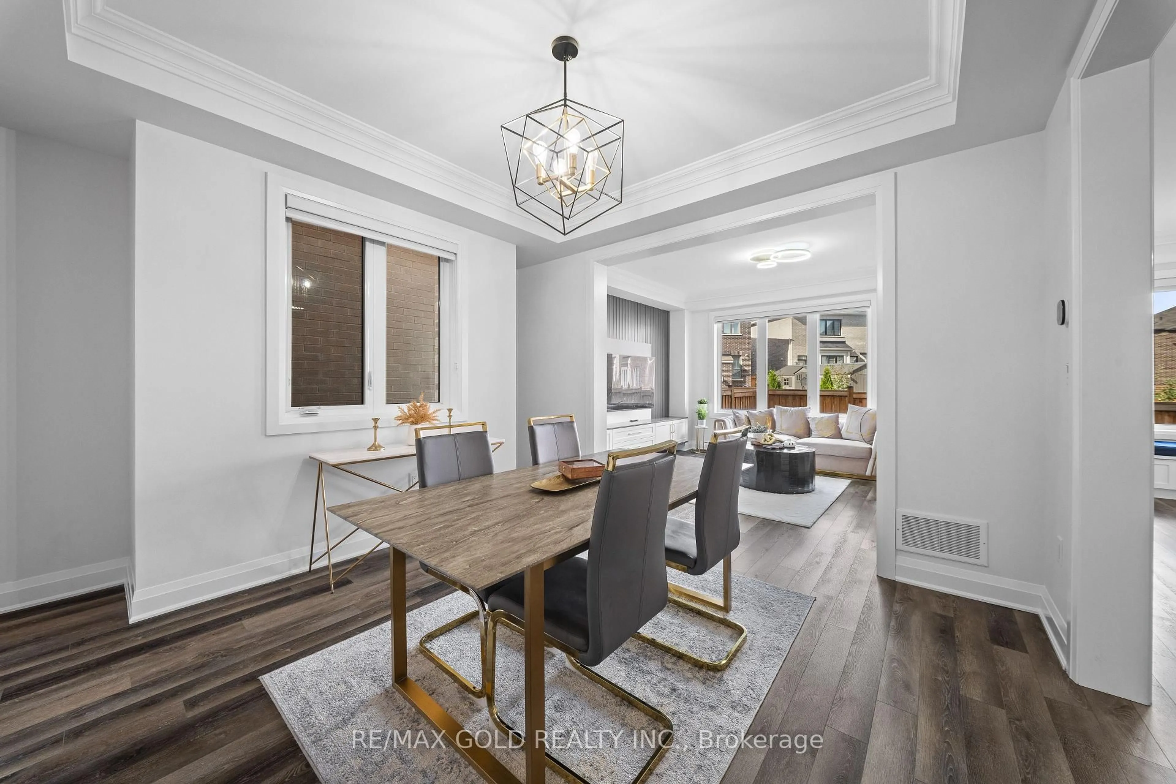 Dining room, unknown for 15 Speckled Alder St, Caledon Ontario L7C 4J1