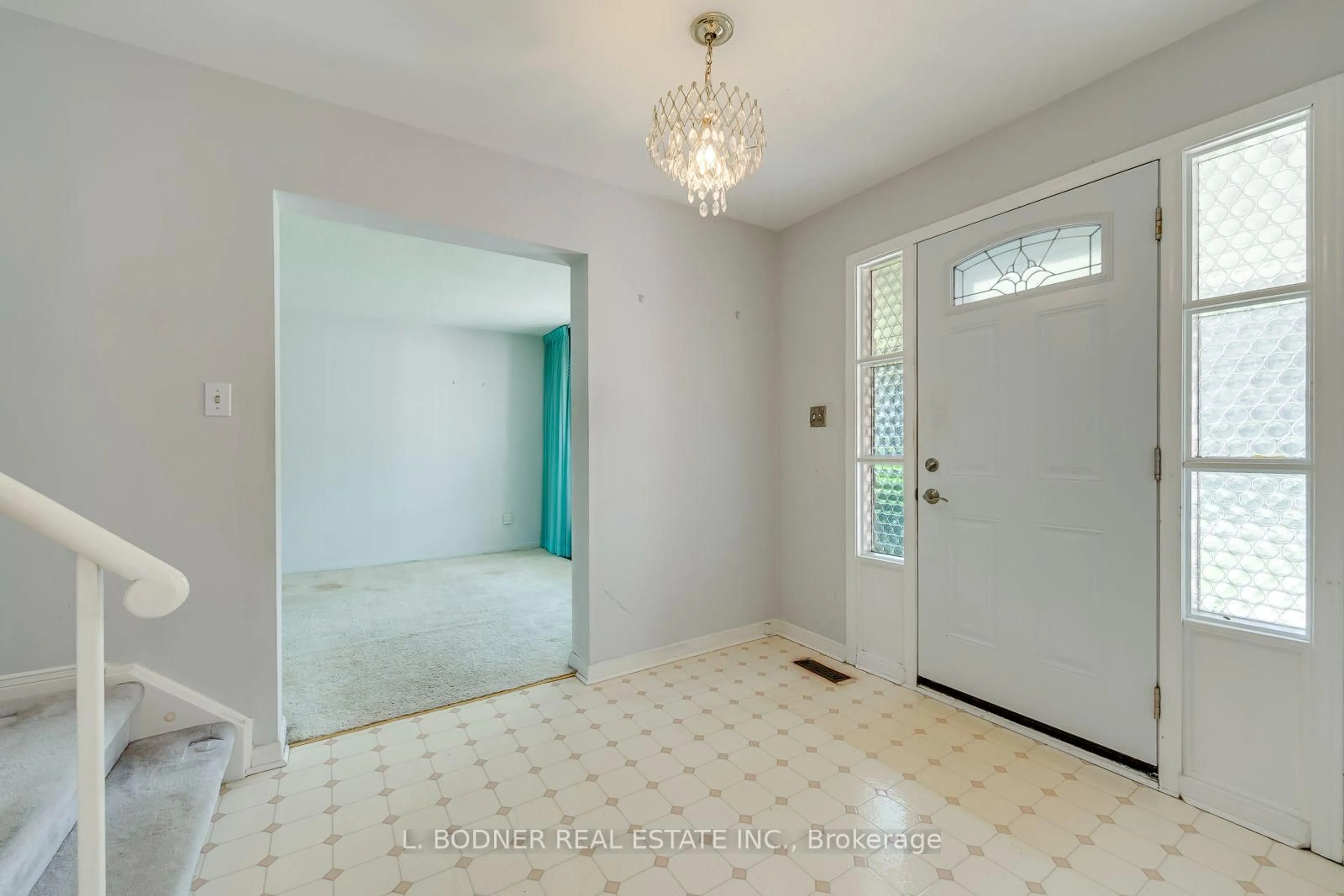Unknown for 4141 Garrowhill Tr, Mississauga Ontario L4W 2H5