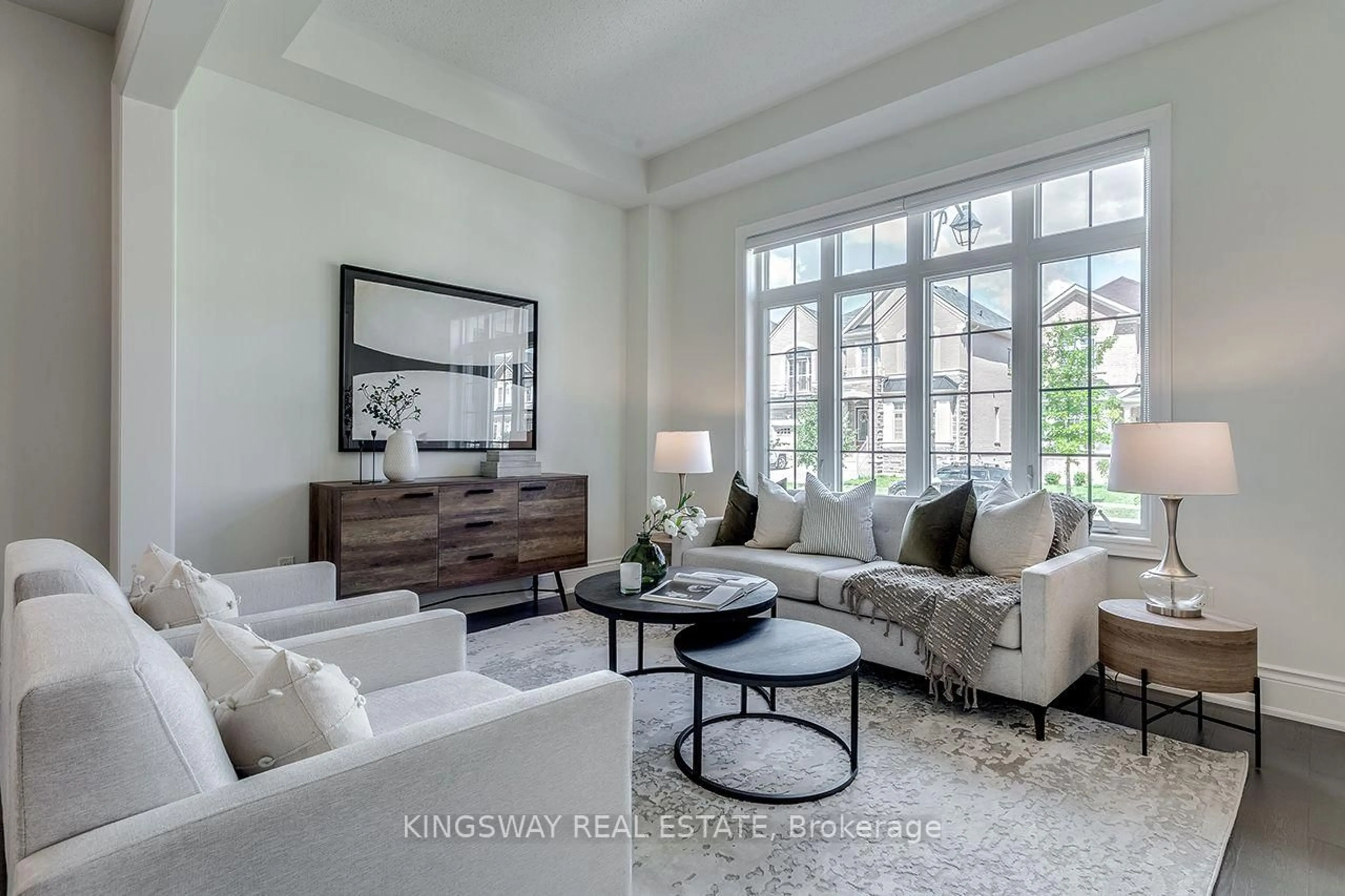 Living room with furniture, unknown for 3226 William Rose Way, Oakville Ontario L6H 0T6