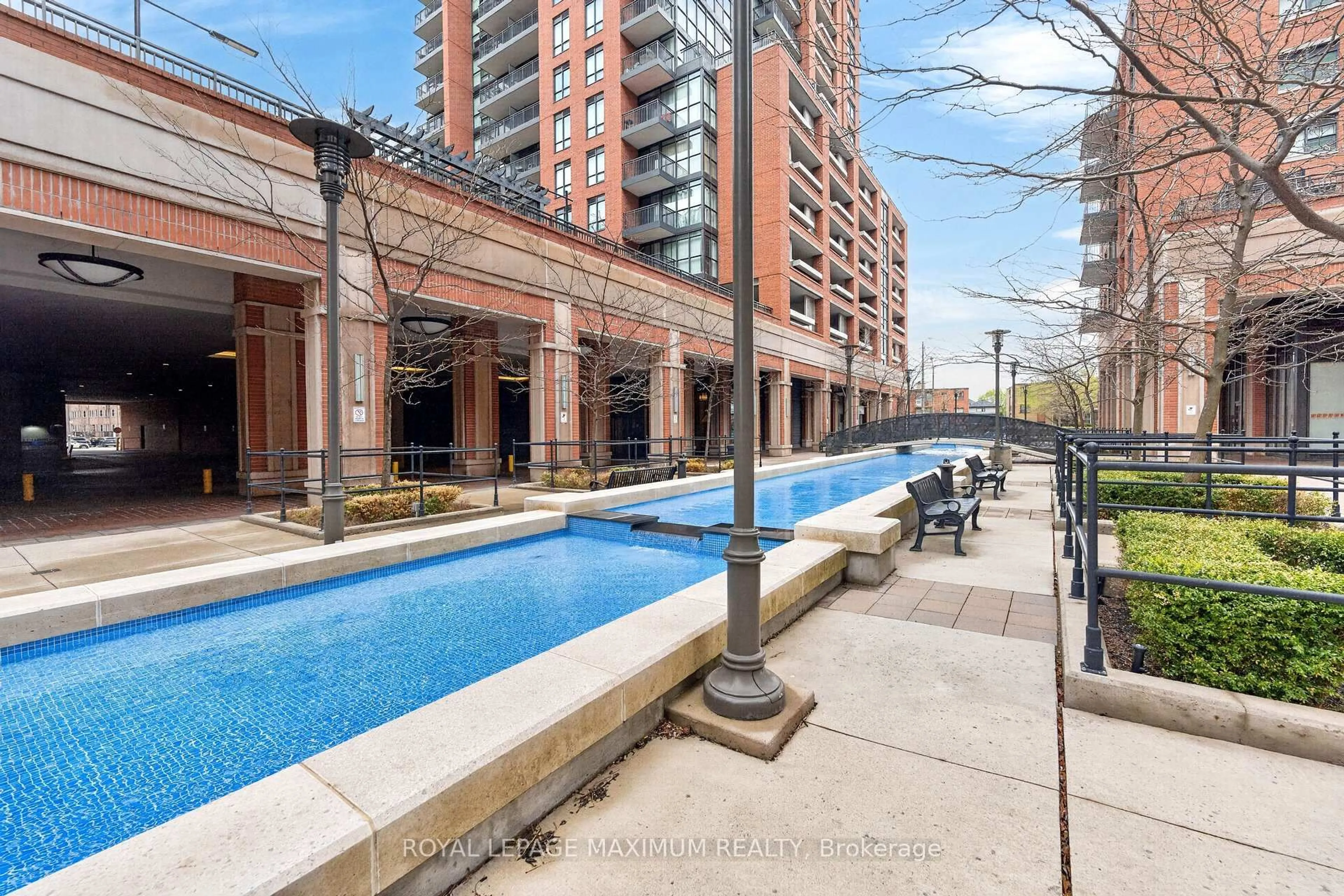 Pool for 830 Lawrence Ave #1510, Toronto Ontario M6A 0B6