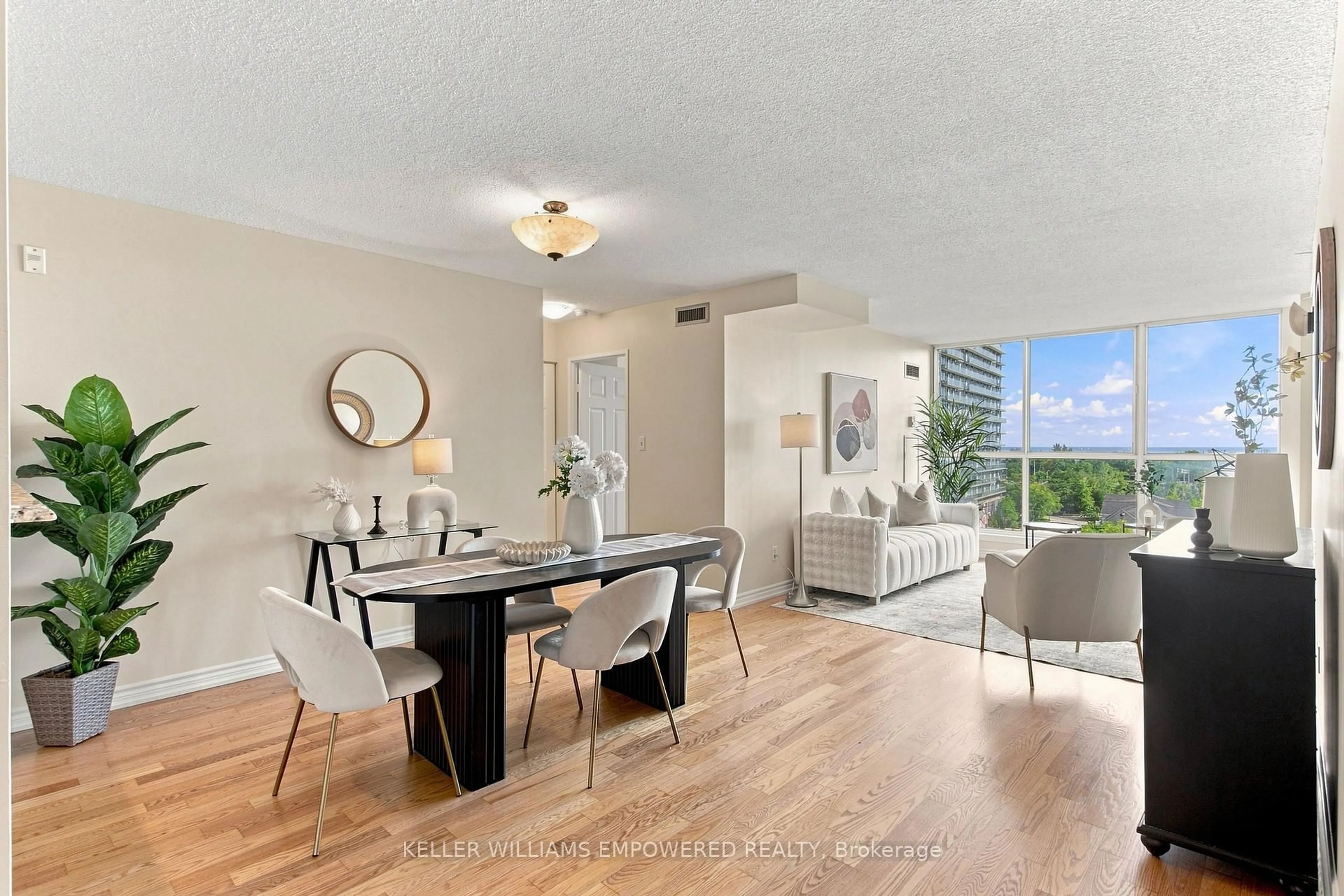 Dining room, unknown for 22 Southport St #838, Toronto Ontario M6S 4Y9