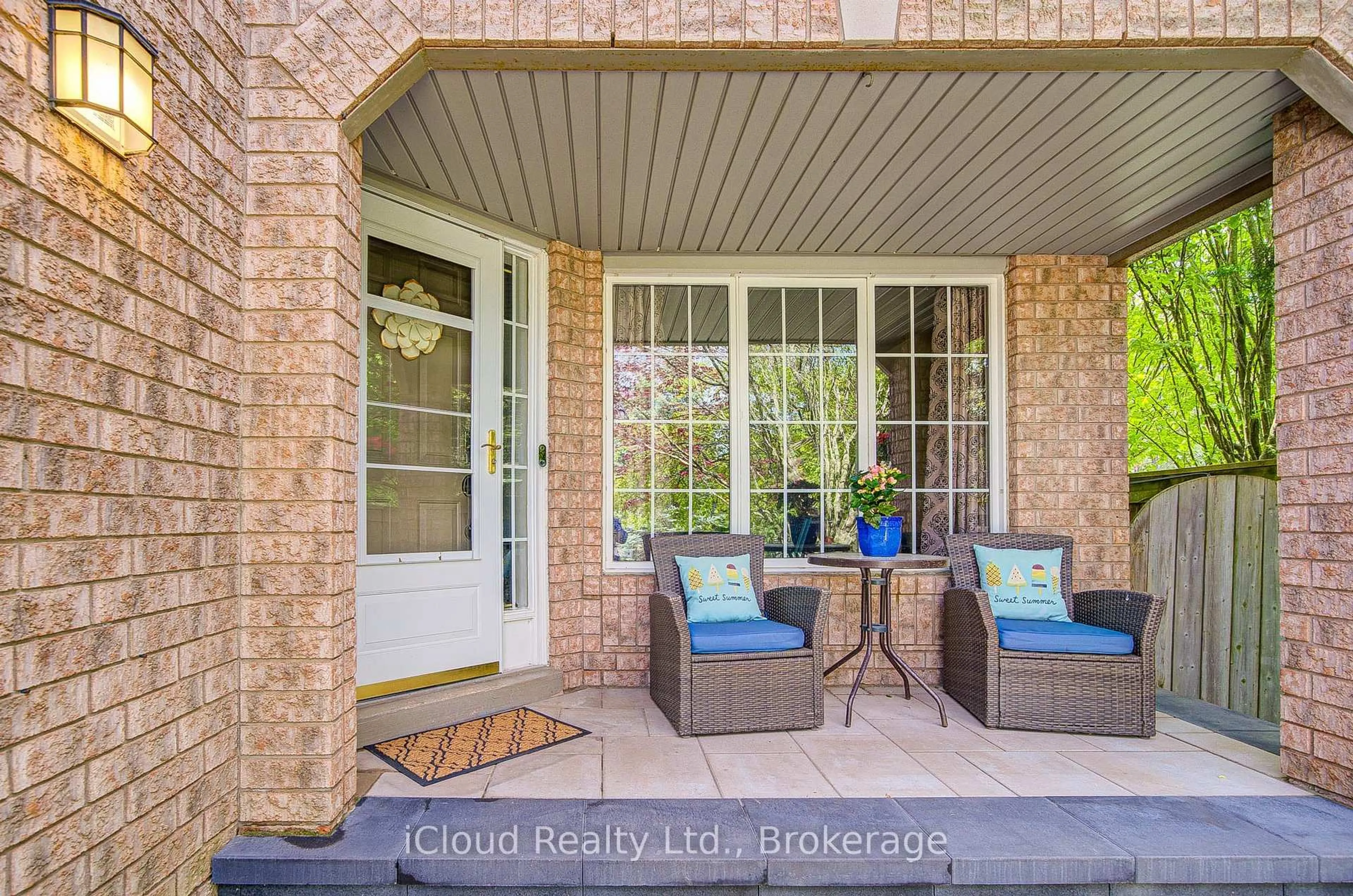Patio, water/lake/river/ocean view for 51 Early St, Halton Hills Ontario L7G 5W8