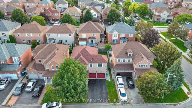 3 Marbleseed Cres, Brampton 3