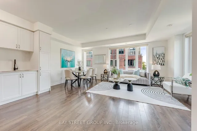 100 Long Branch Ave #2, Toronto 5