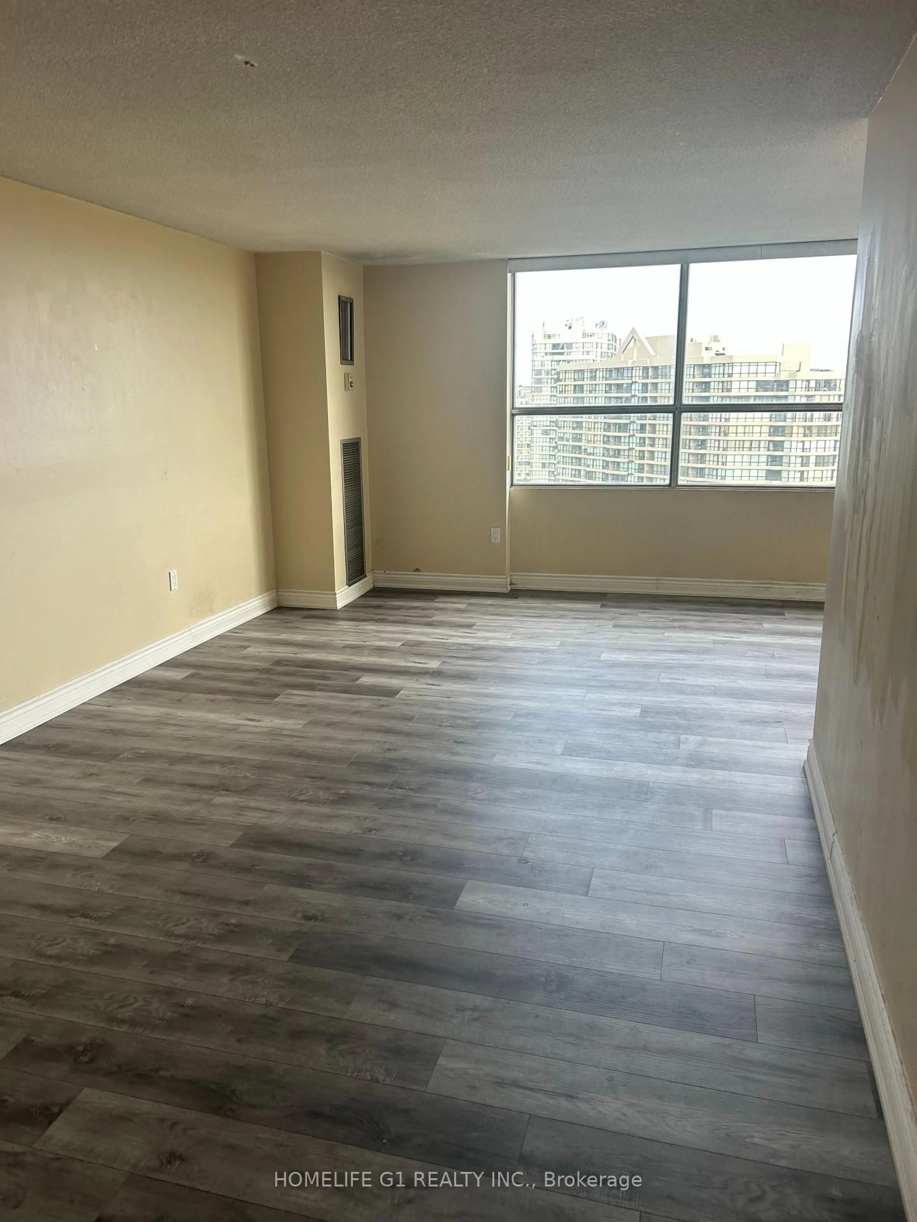 A pic of a room for 40 Panorama Crt #1803, Toronto Ontario M9V 4M1