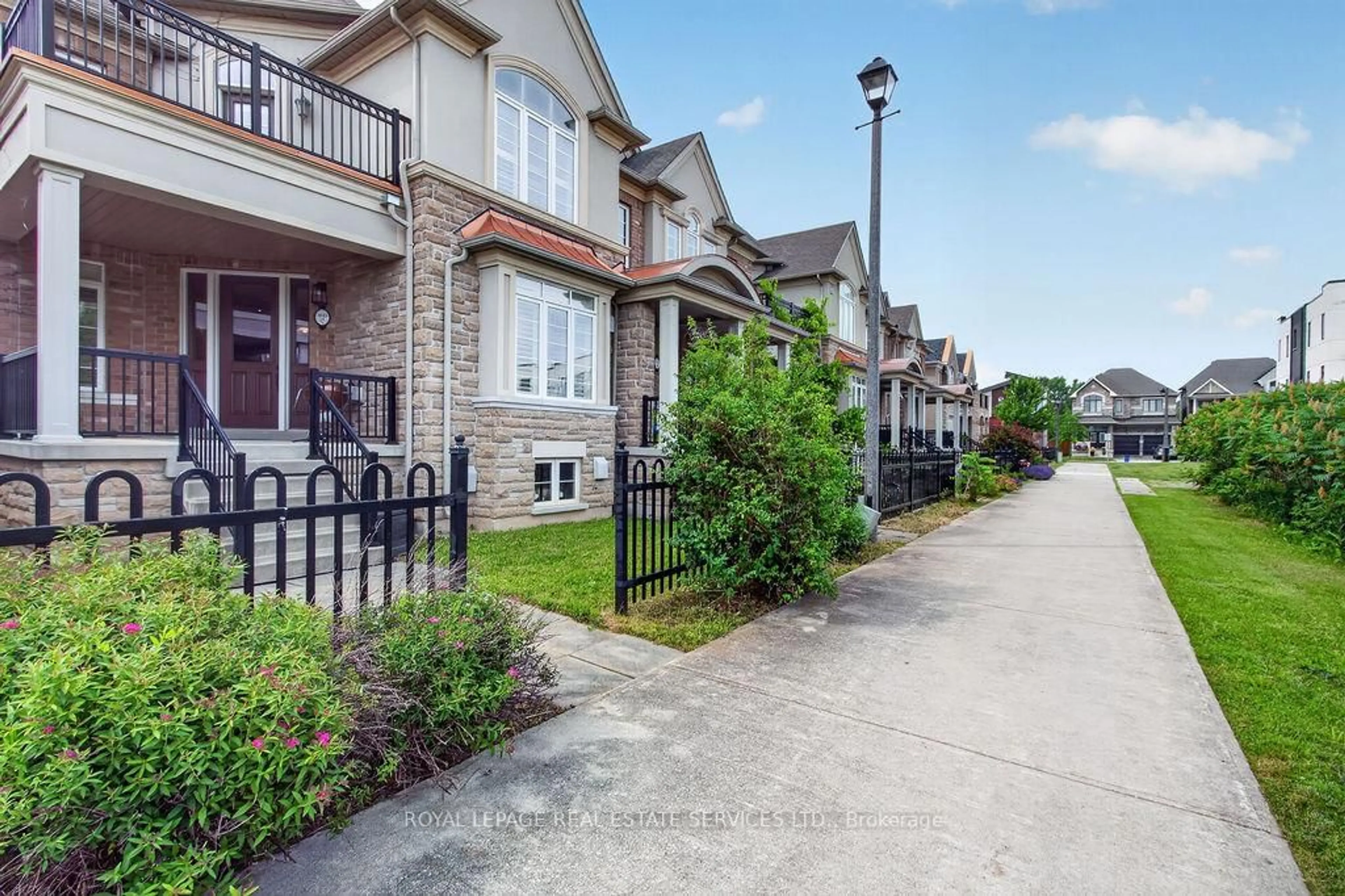 Unknown for 3045 Gladeside Ave #19, Oakville Ontario L6M 0R2
