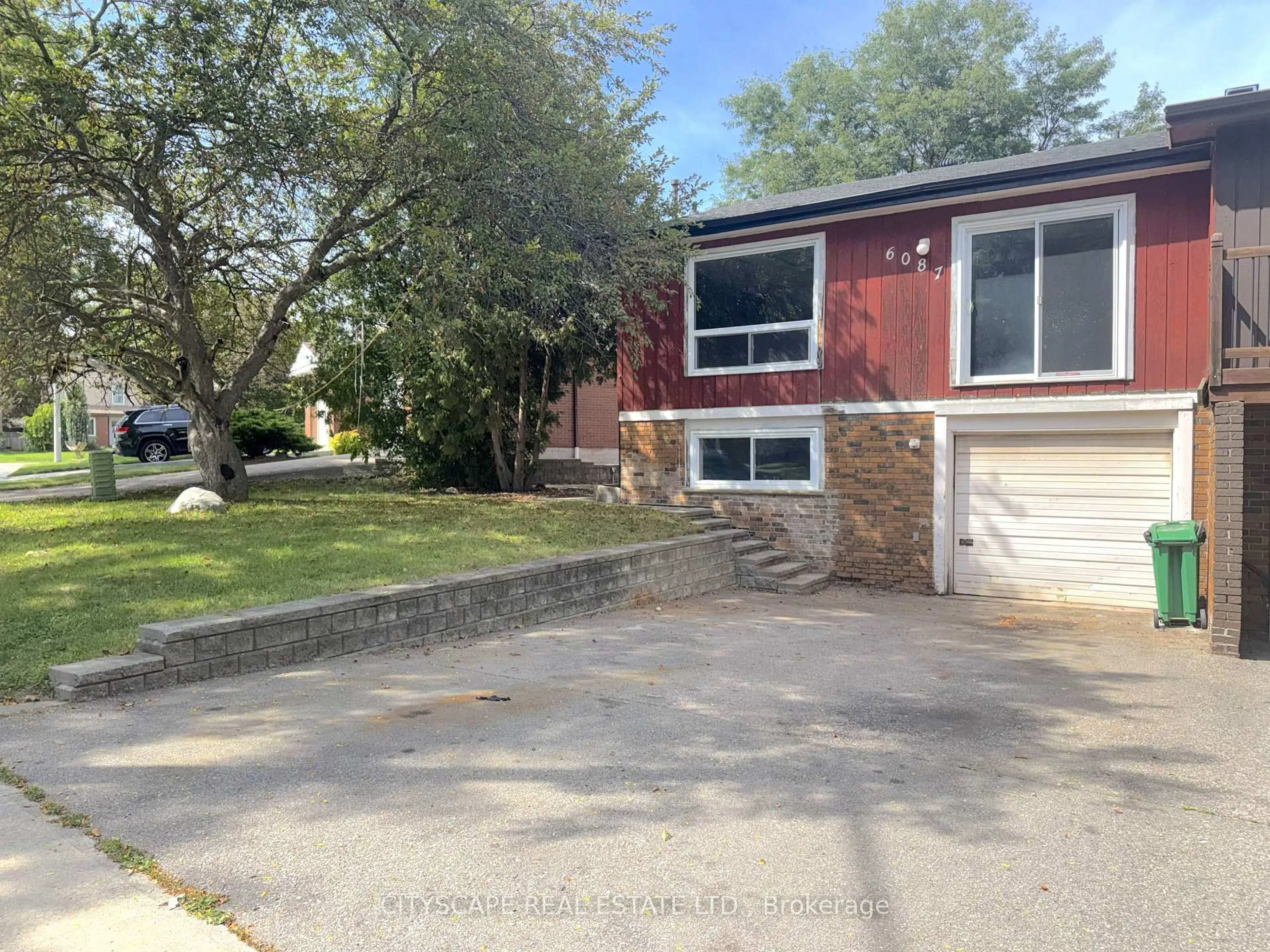 Unknown for 6087 Featherhead Cres, Mississauga Ontario L5N 2B5