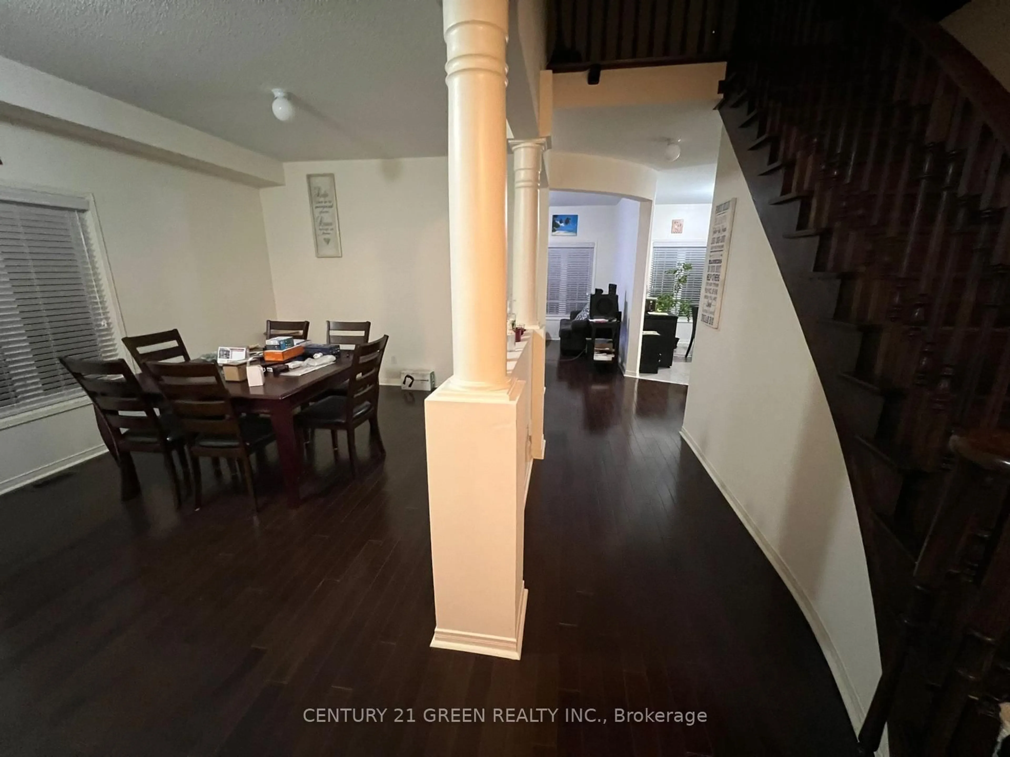 Dining room, unknown for 40 Cookview Dr, Brampton Ontario L6R 3T6