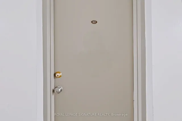 2485 Woking Cres #401, Mississauga 2