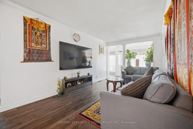 161 Northland Ave, Toronto 5