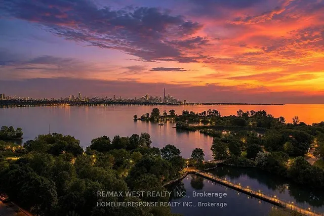 20 Shore Breeze Dr #3206, Toronto 2