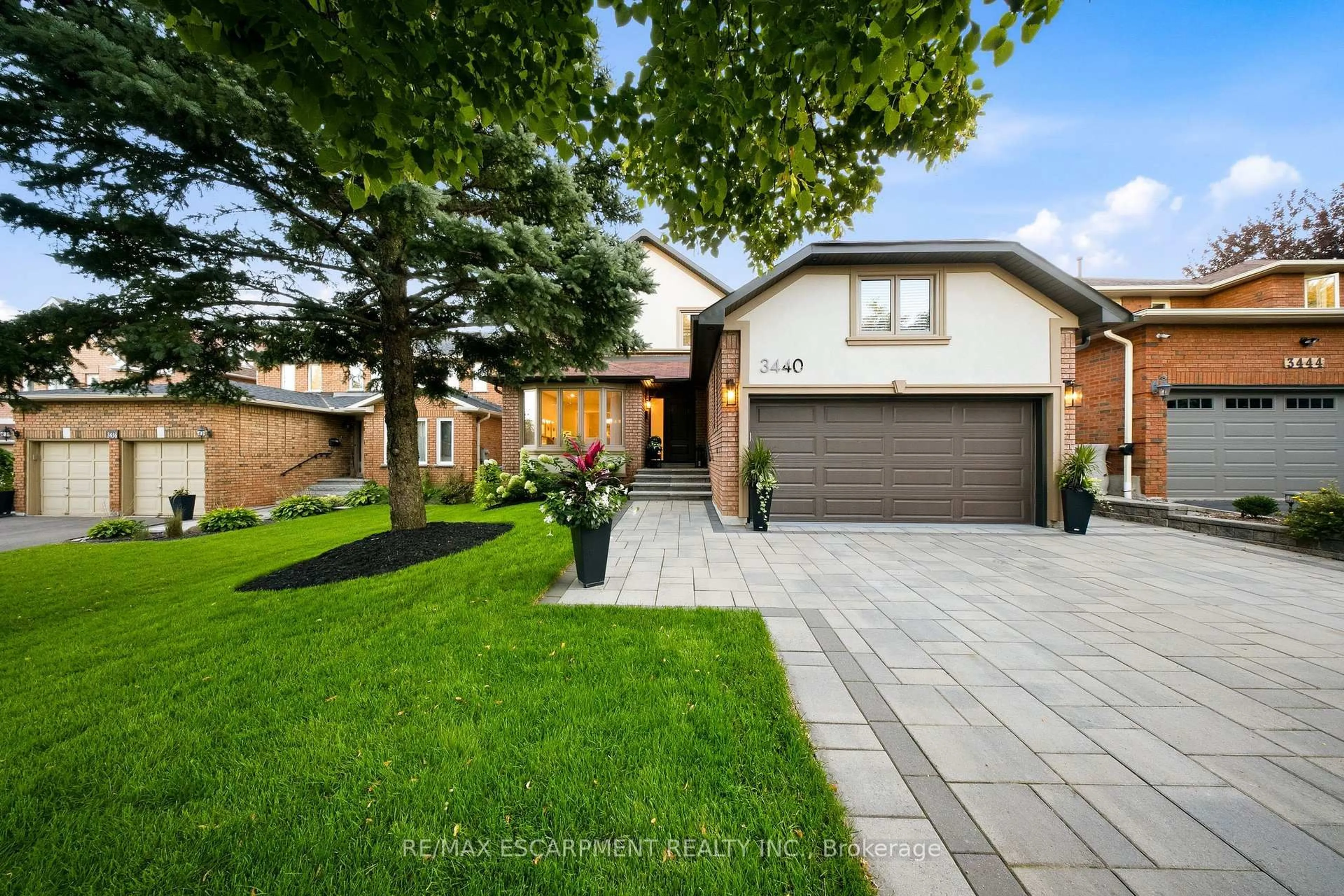 Home with brick exterior material, street for 3440 Marmac Cres, Mississauga Ontario L5L 5A1