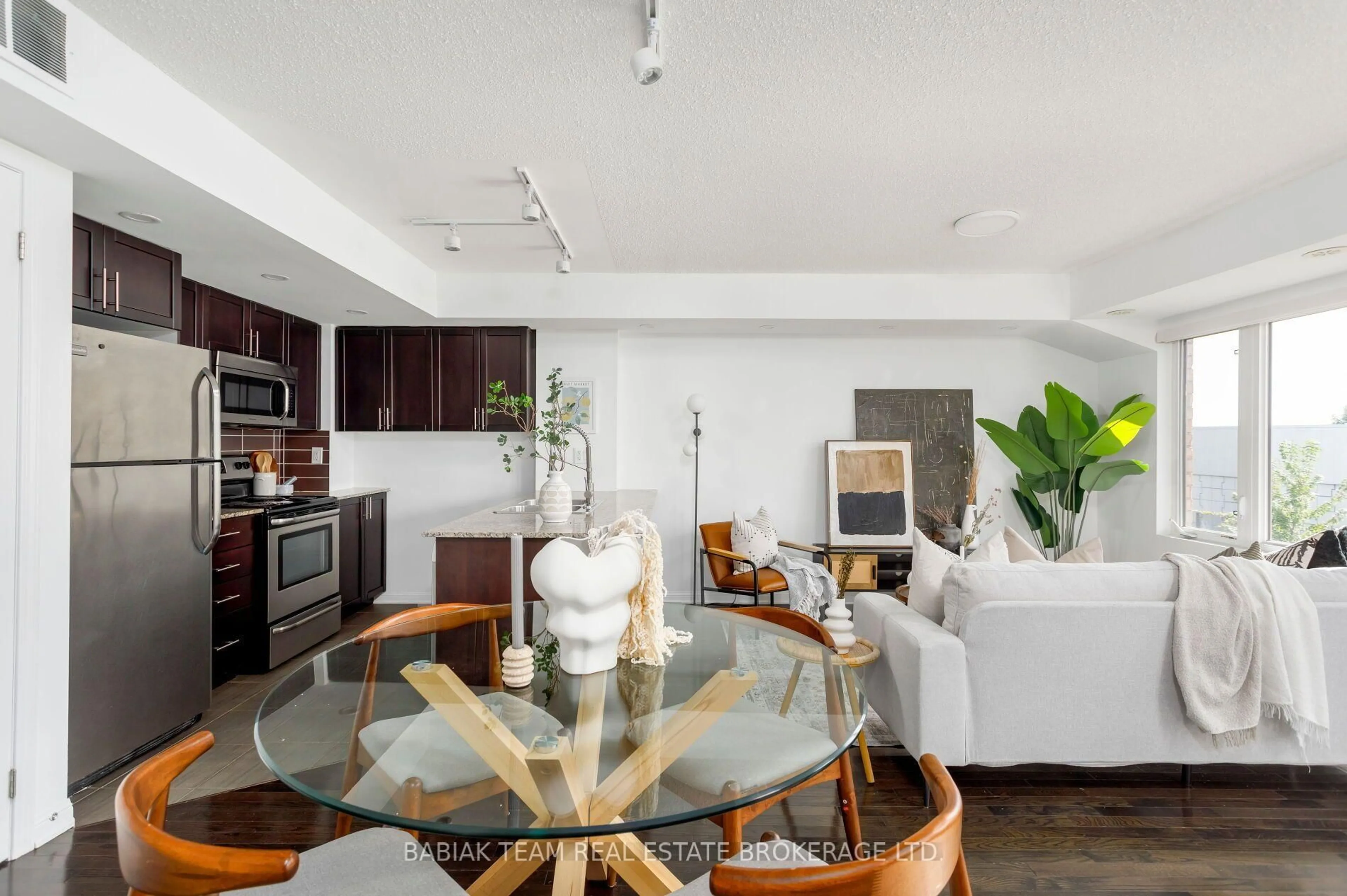 Open concept kitchen, unknown for 8 Foundry Ave #258, Toronto Ontario M6H 0A5