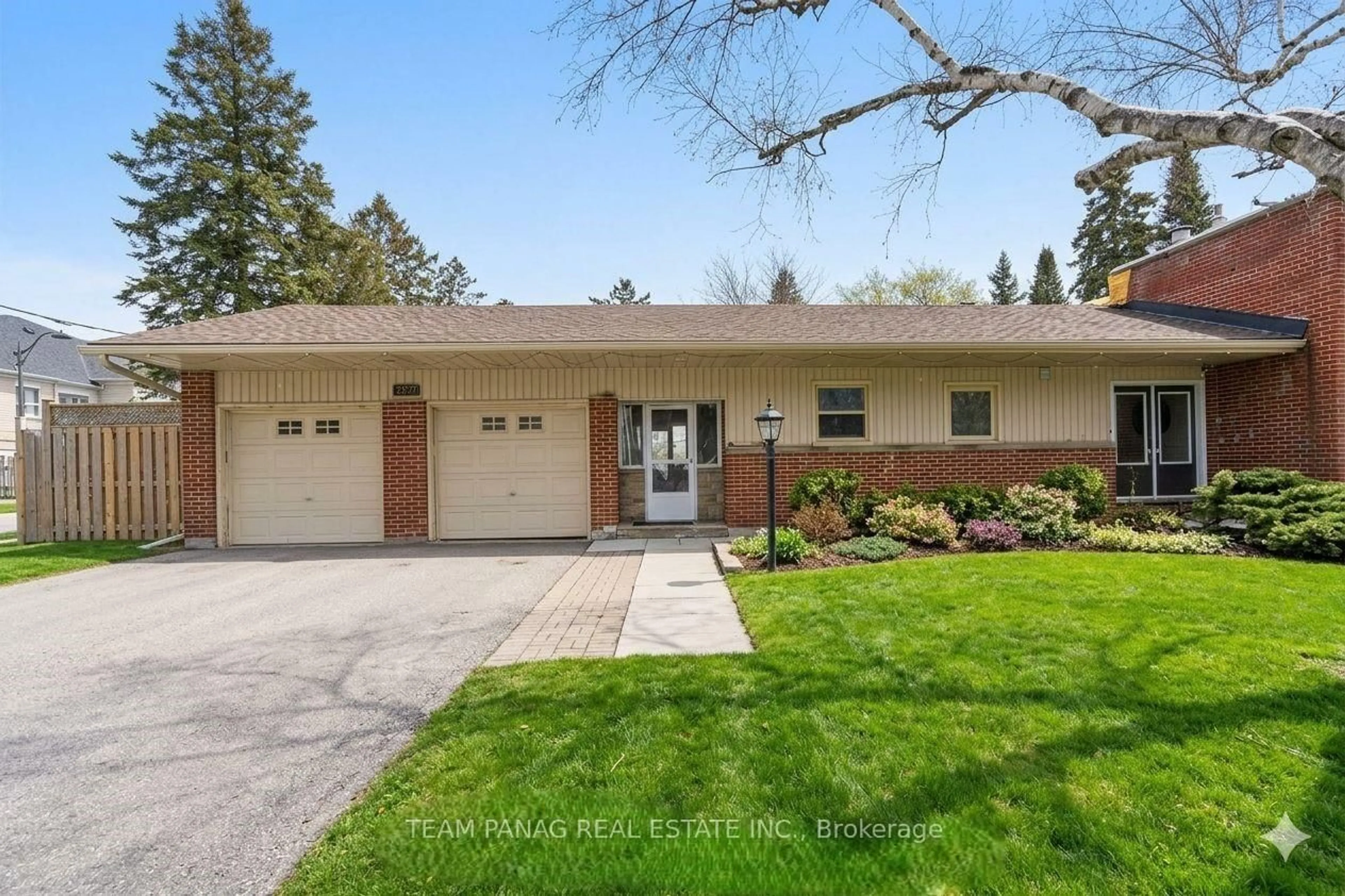 Home with brick exterior material, street for 3377 Mayfield Rd, Brampton Ontario L6Z 0A2