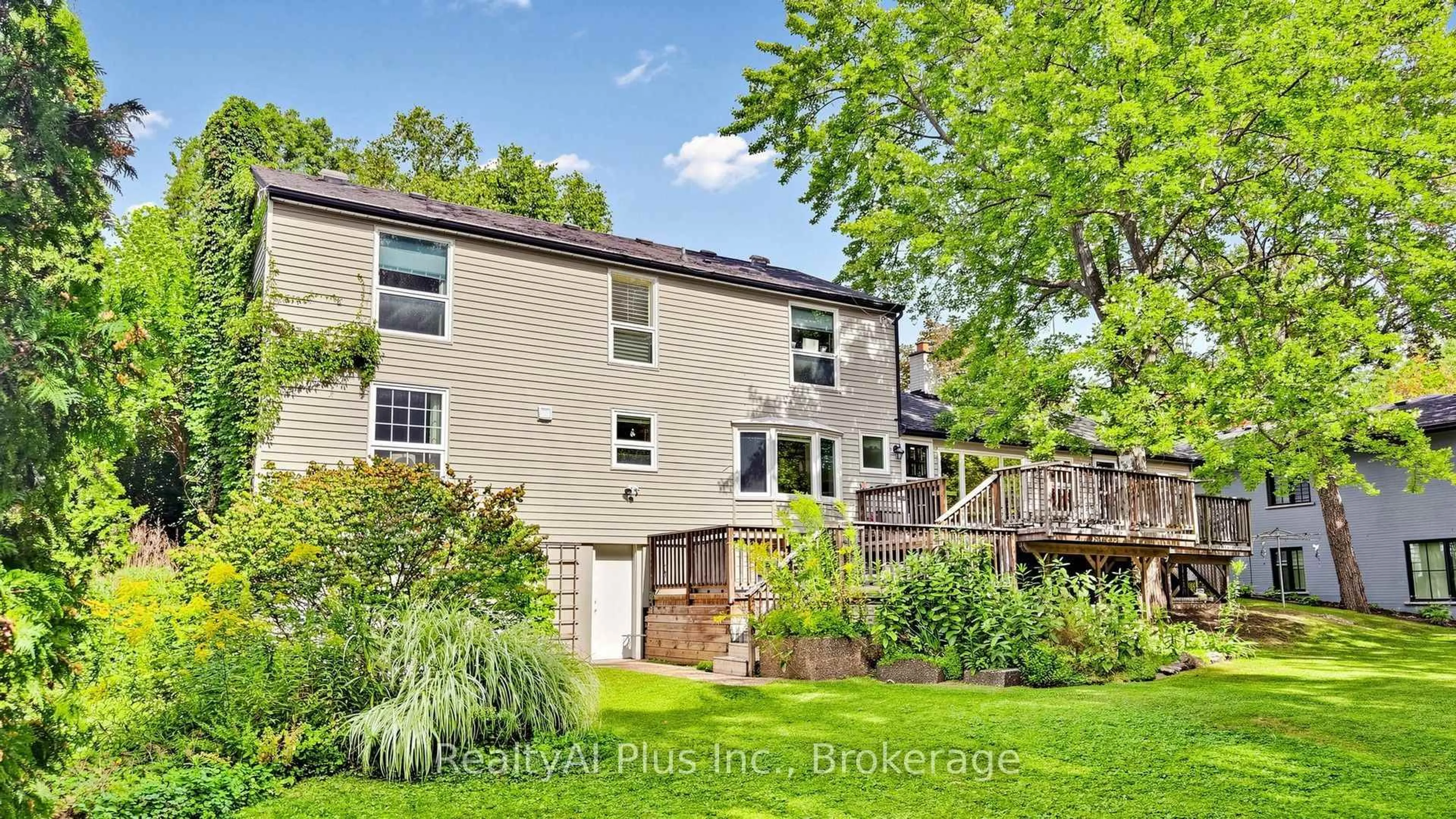 Unknown for 1438 Birchwood Dr, Mississauga Ontario L5J 1T2