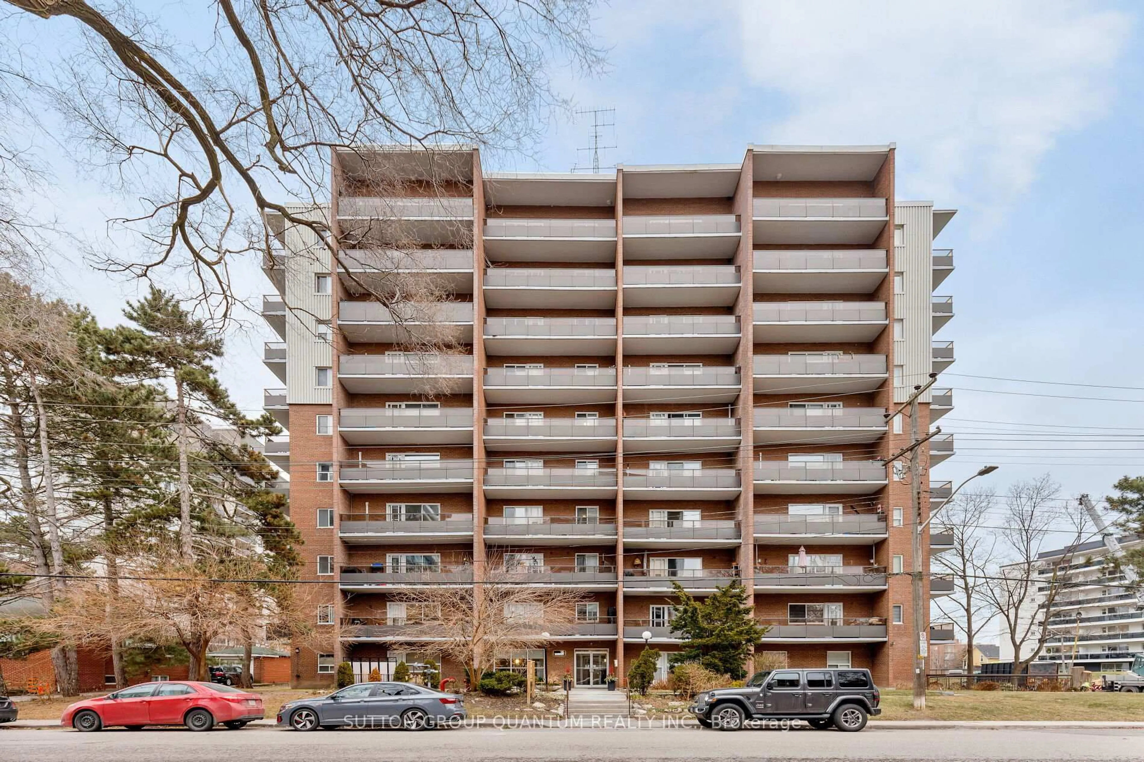 Unknown for 15 Elizabeth St #401, Mississauga Ontario L5G 2Z3