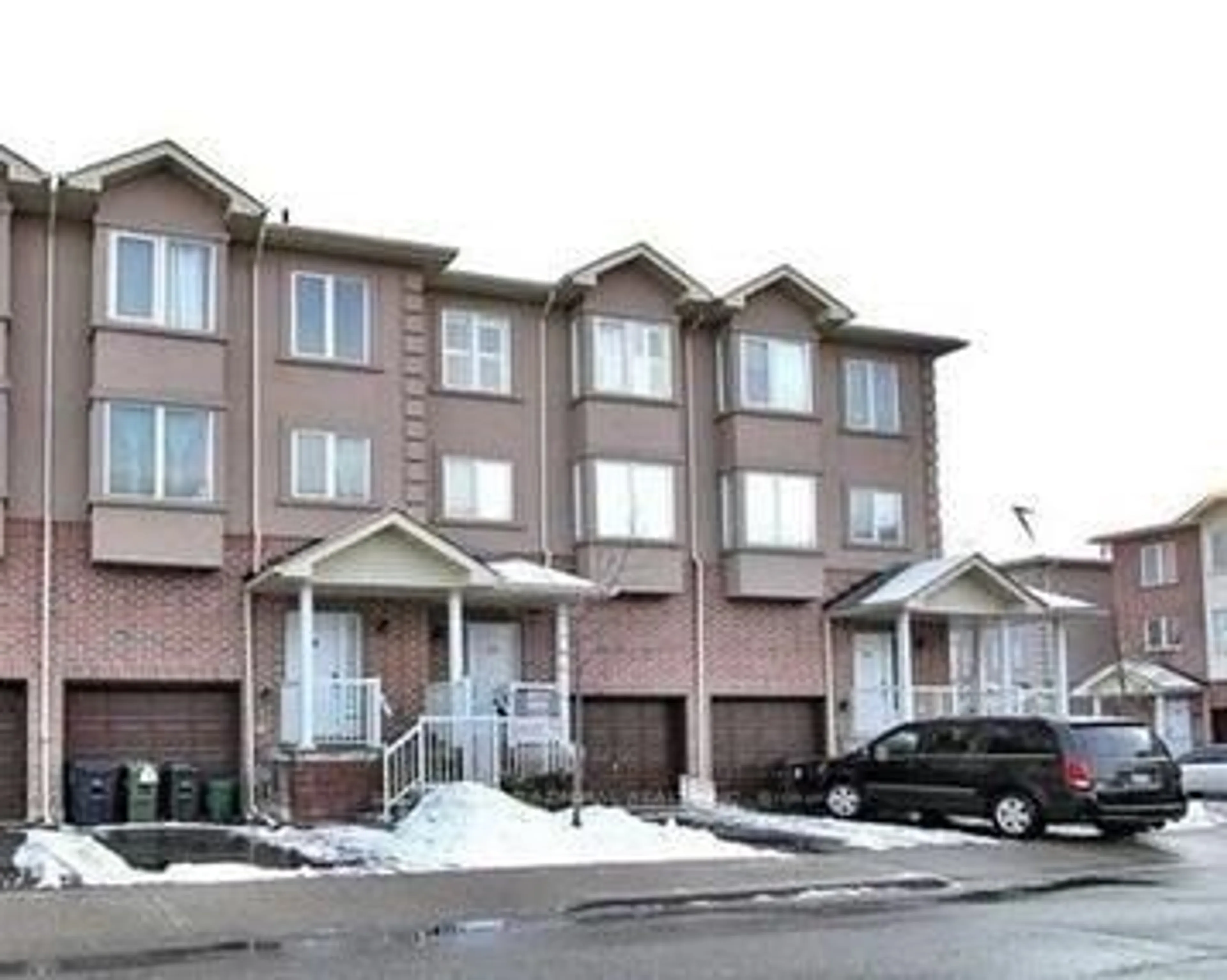 Unknown for 3053 Finch Ave #29, Toronto Ontario M9M 0A6