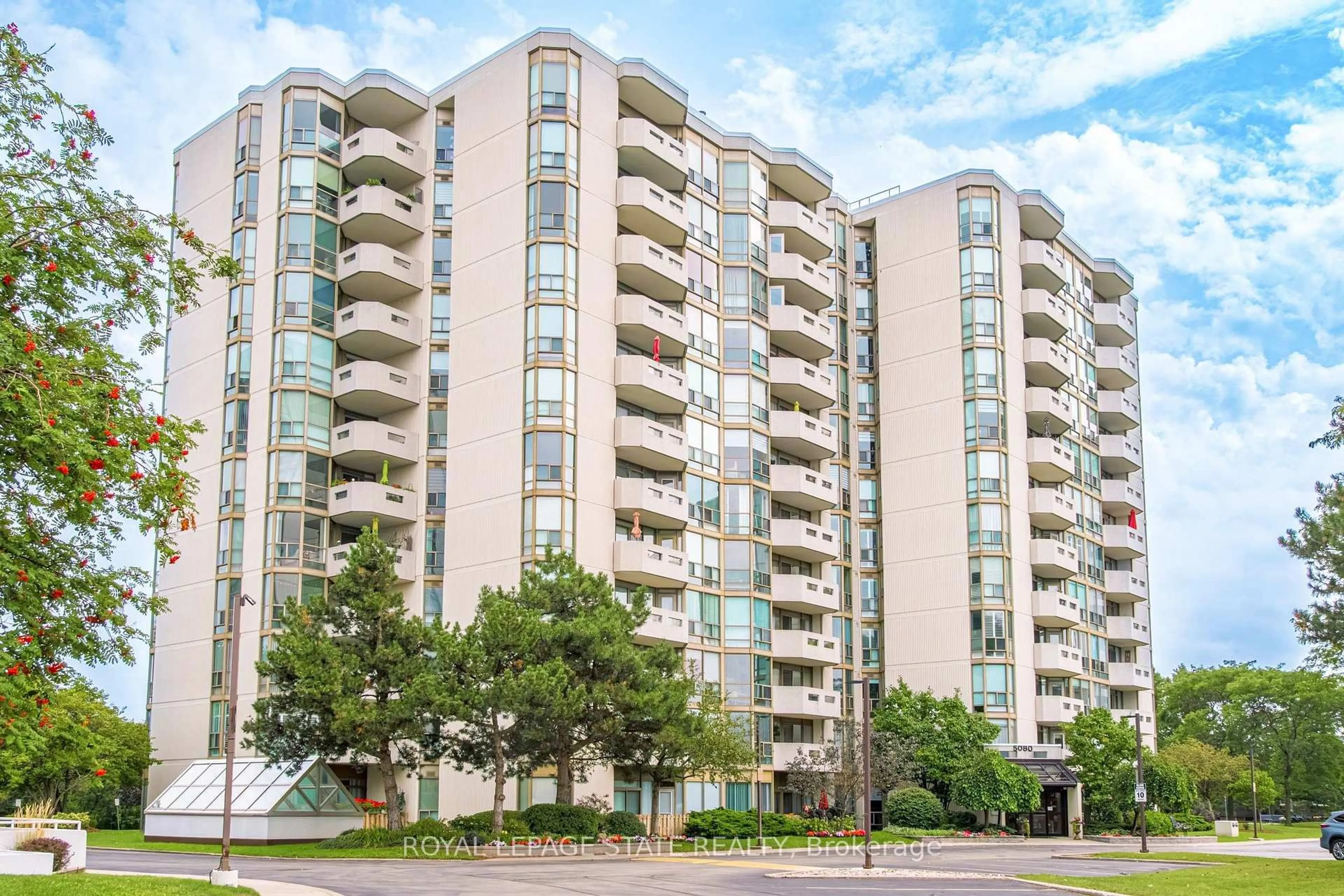 Unknown for 5080 Pinedale Ave #1002, Burlington Ontario L7L 5V7