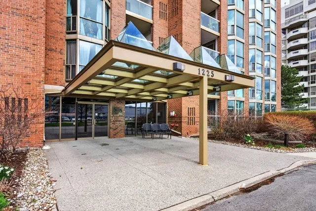 1225 North Shore Blvd #710, Burlington 2