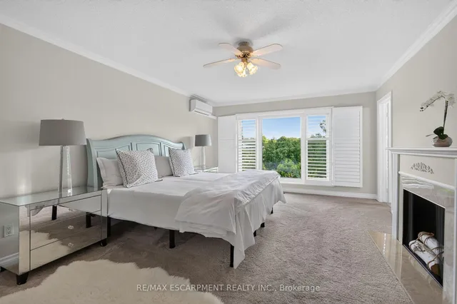 112 Fairwood Pl, Burlington 3