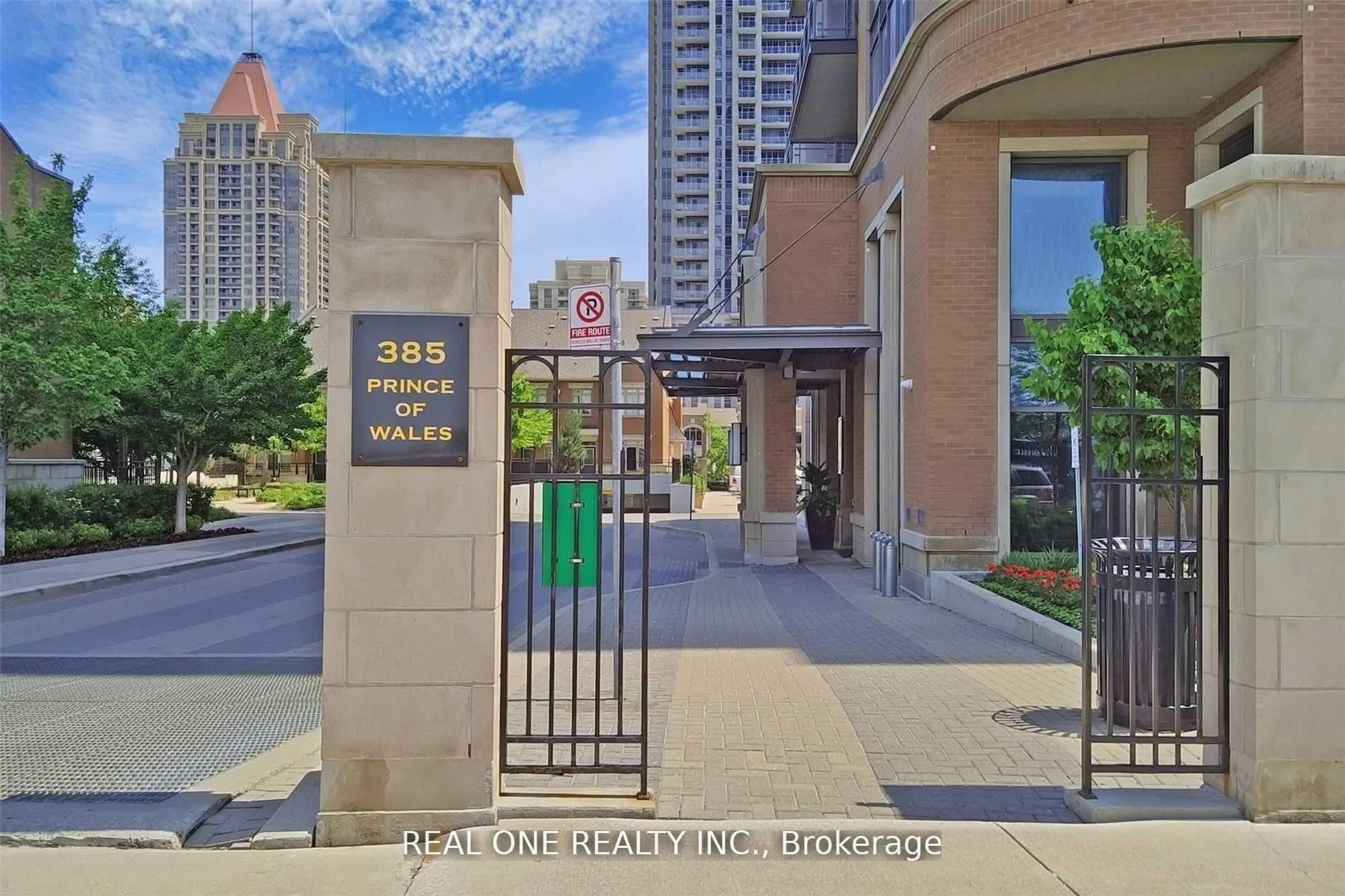 Indoor foyer for 385 Prince Of Wales Dr #1311, Mississauga Ontario L5B 0C6