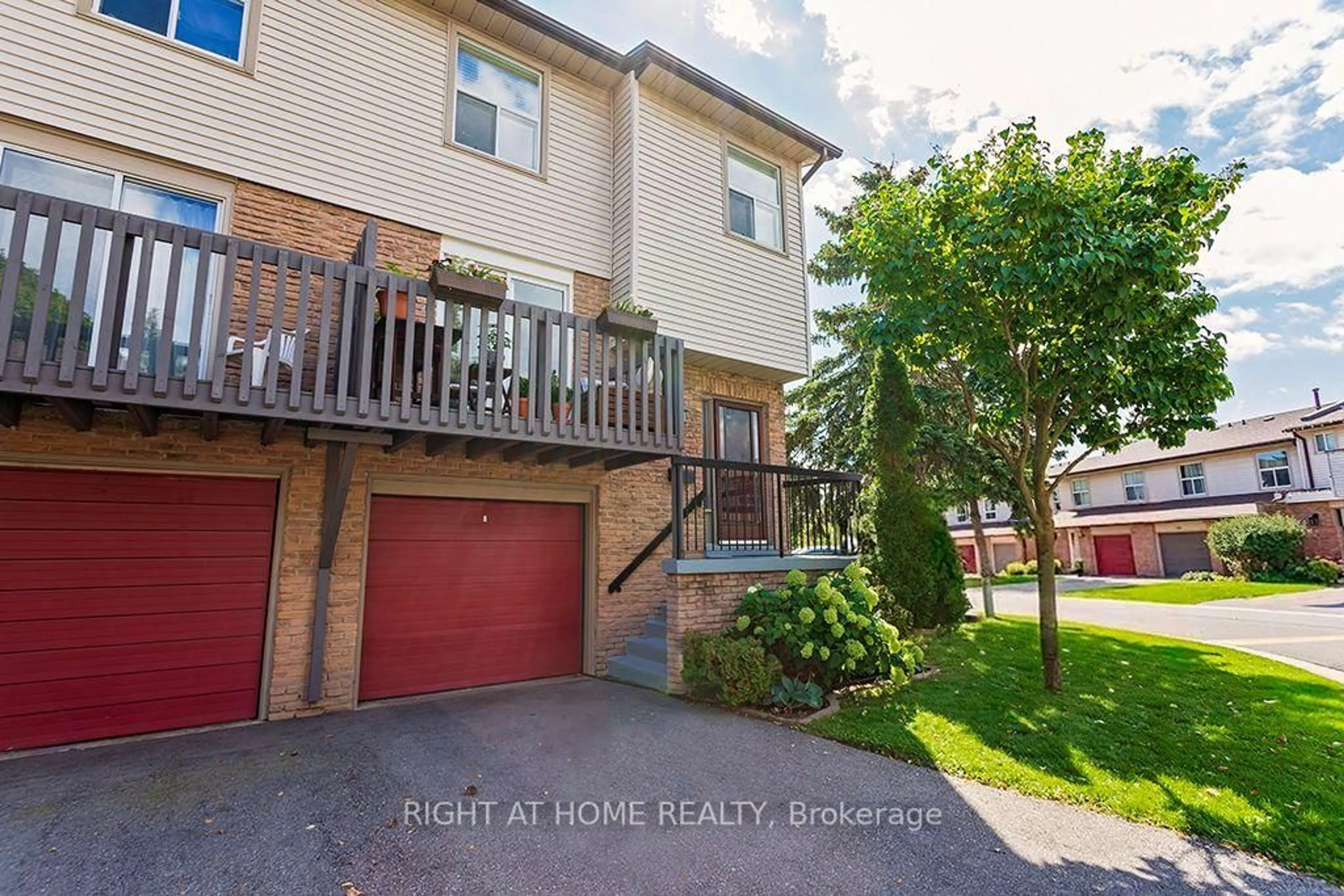A pic from outside/outdoor area/front of a property/back of a property/a pic from drone, street for 6100 Montevideo Rd #51, Mississauga Ontario L5N 2N8