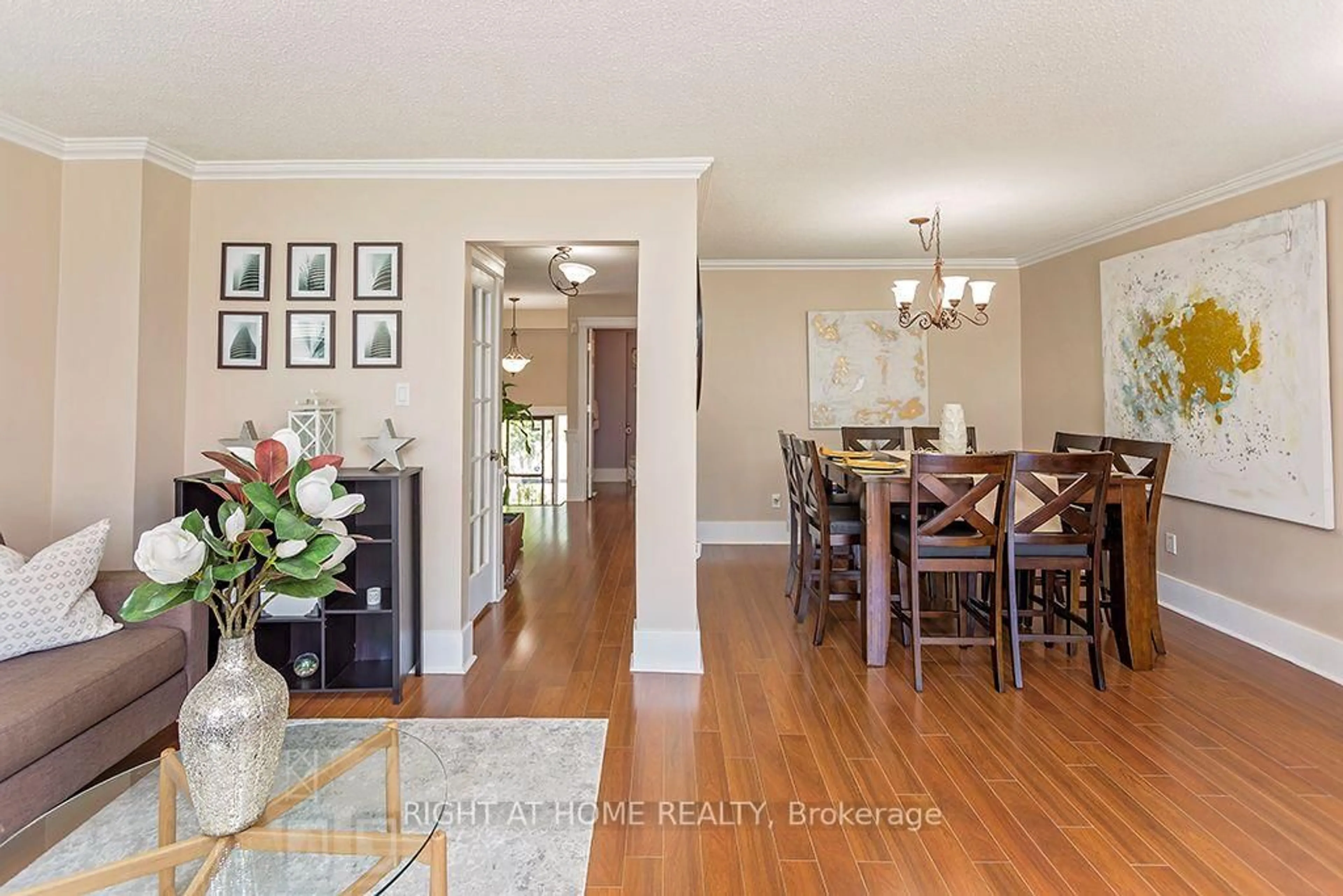 Dining room, wood/laminate floor for 6100 Montevideo Rd #51, Mississauga Ontario L5N 2N8