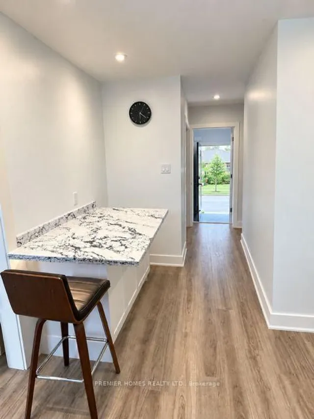 18 Turks Rd, Toronto 5