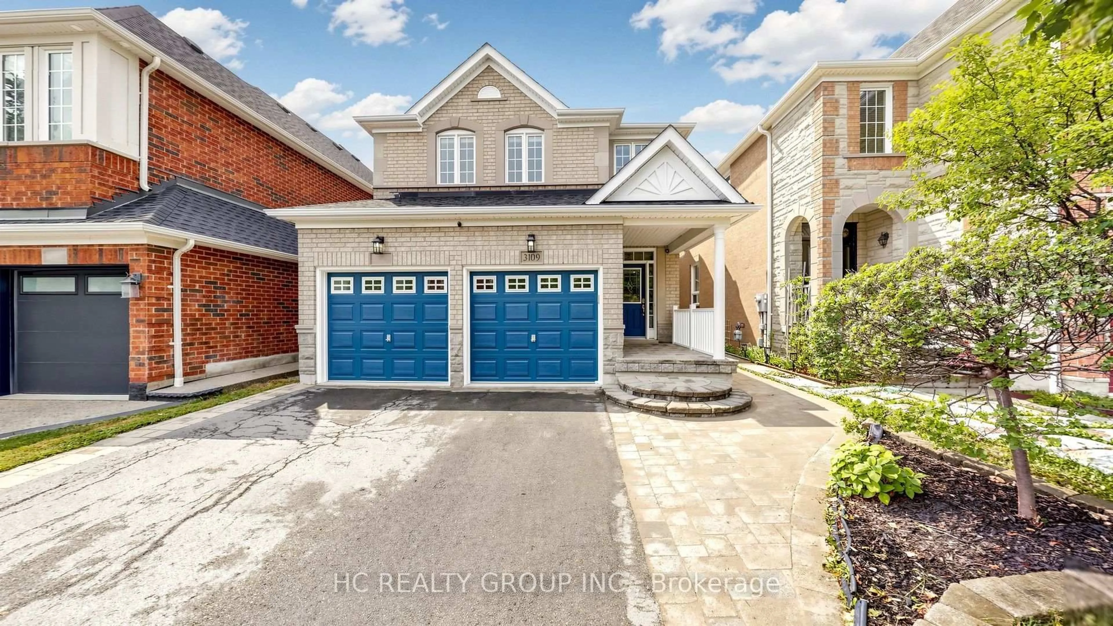 Home with brick exterior material, street for 3109 Mission Hill Dr, Mississauga Ontario L5M 0B8