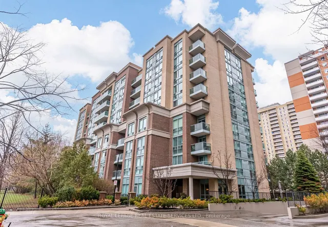 17 Michael Power Pl #509, Toronto 3