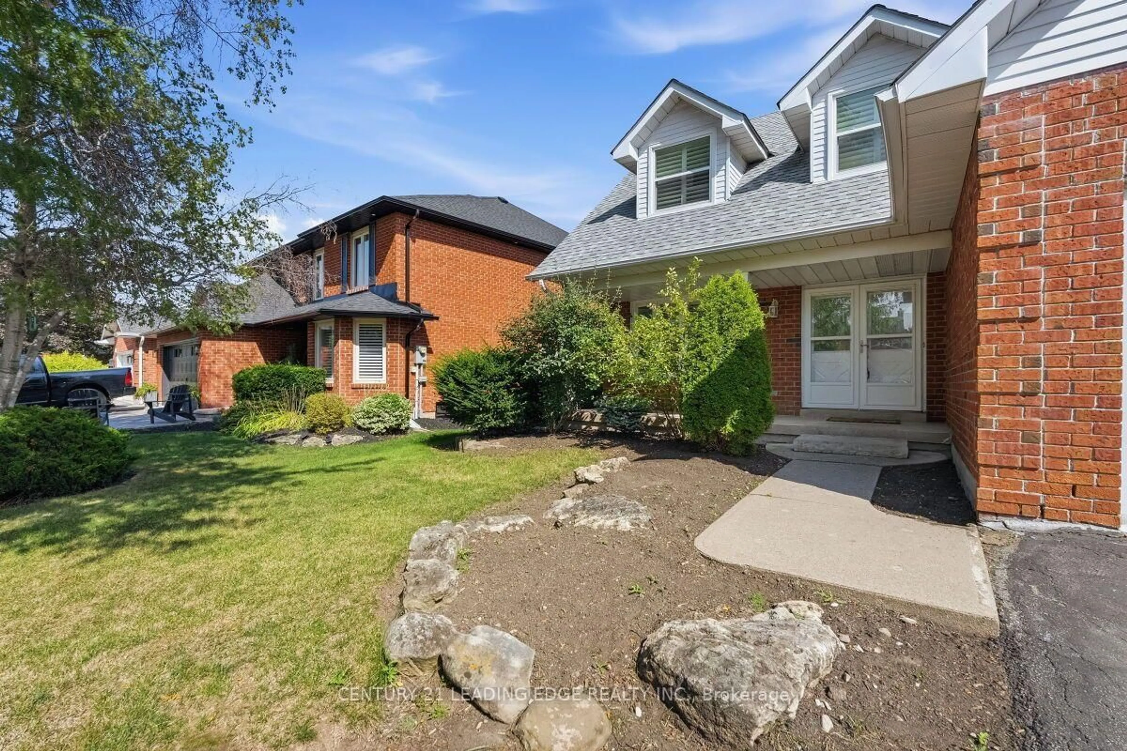 Home with brick exterior material, street for 2409 Butternut Cres, Burlington Ontario L7M 3J7